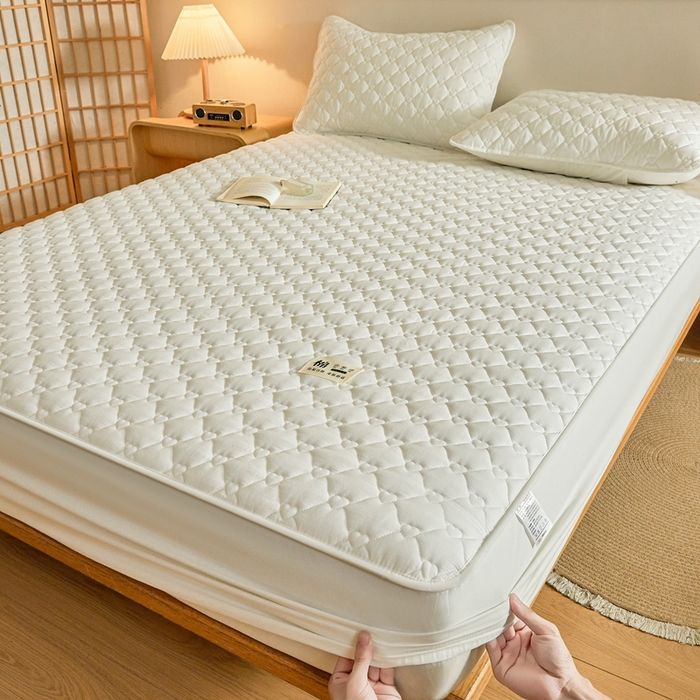 91家纺网 家纺一手货源 找家纺 邵依家纺 2026新款A类加厚纯棉夹棉全棉床笠13372提供买家秀 爱心-珍珠白