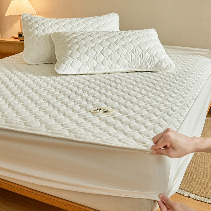 91家纺网 家纺一手货源 找家纺 邵依家纺 2026新款A类加厚纯棉夹棉全棉床笠13372提供买家秀 爱心-珍珠白