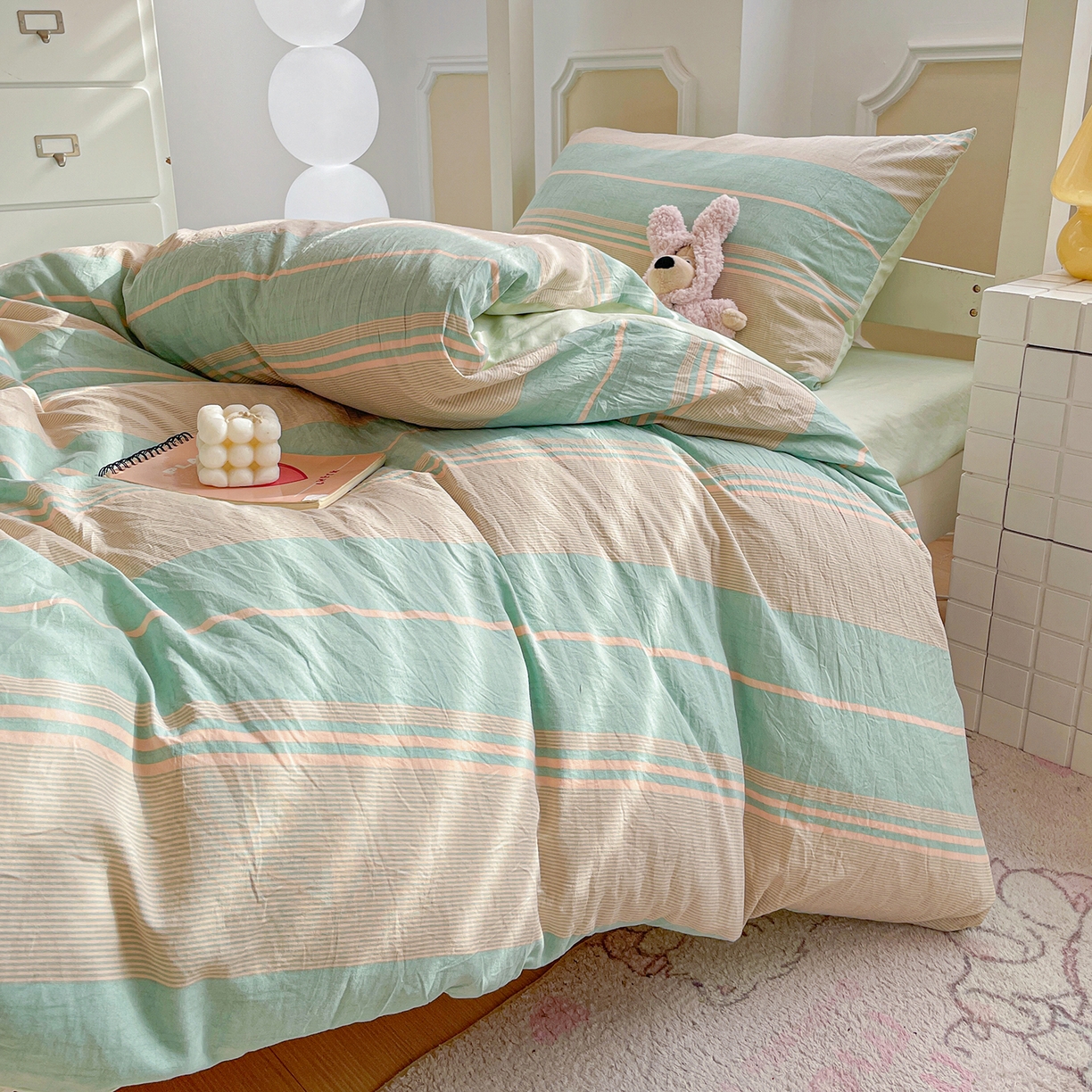 91家纺网 家纺一手货源 找家纺 纽缦家纺 2026新款水洗棉简约格子风学生床套件系列 淡香-绿