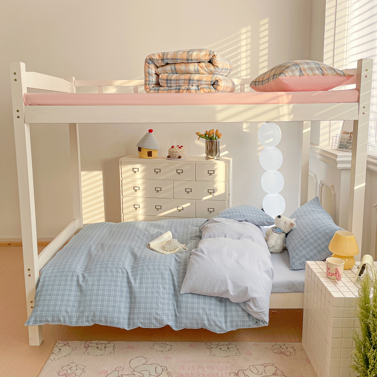 91家纺网 家纺一手货源 找家纺 纽缦家纺 2026新款水洗棉简约格子风学生床套件系列 海之声-灰