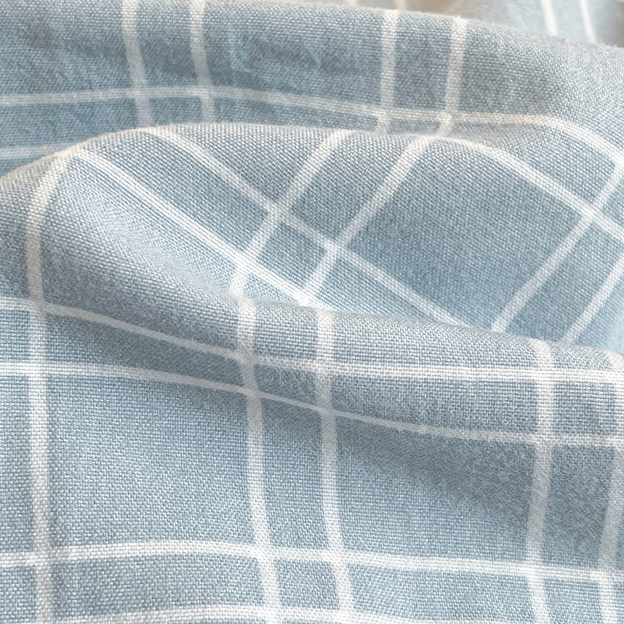 91家纺网 家纺一手货源 找家纺 纽缦家纺 2026新款水洗棉简约格子风学生床套件系列 海之声-灰