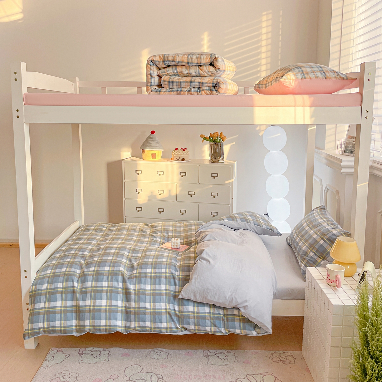 91家纺网 家纺一手货源 找家纺 纽缦家纺 2026新款水洗棉简约格子风学生床套件系列 简意