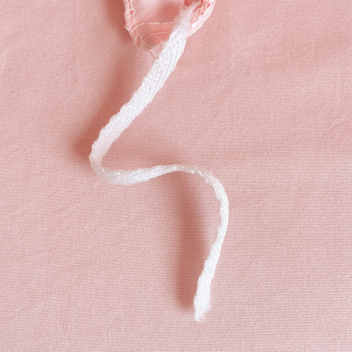 91家纺网 家纺一手货源 找家纺 纽缦家纺 2026新款水洗棉简约格子风学生床套件系列 简意-粉