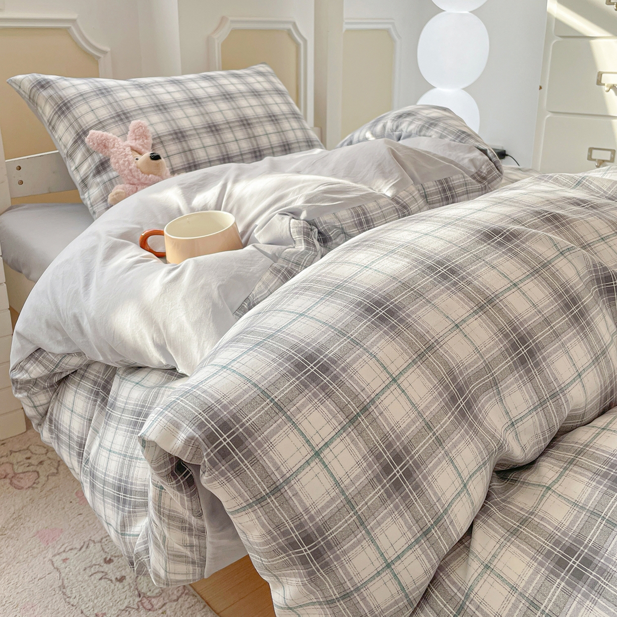 91家纺网 家纺一手货源 找家纺 纽缦家纺 2026新款水洗棉简约格子风学生床套件系列 暮春