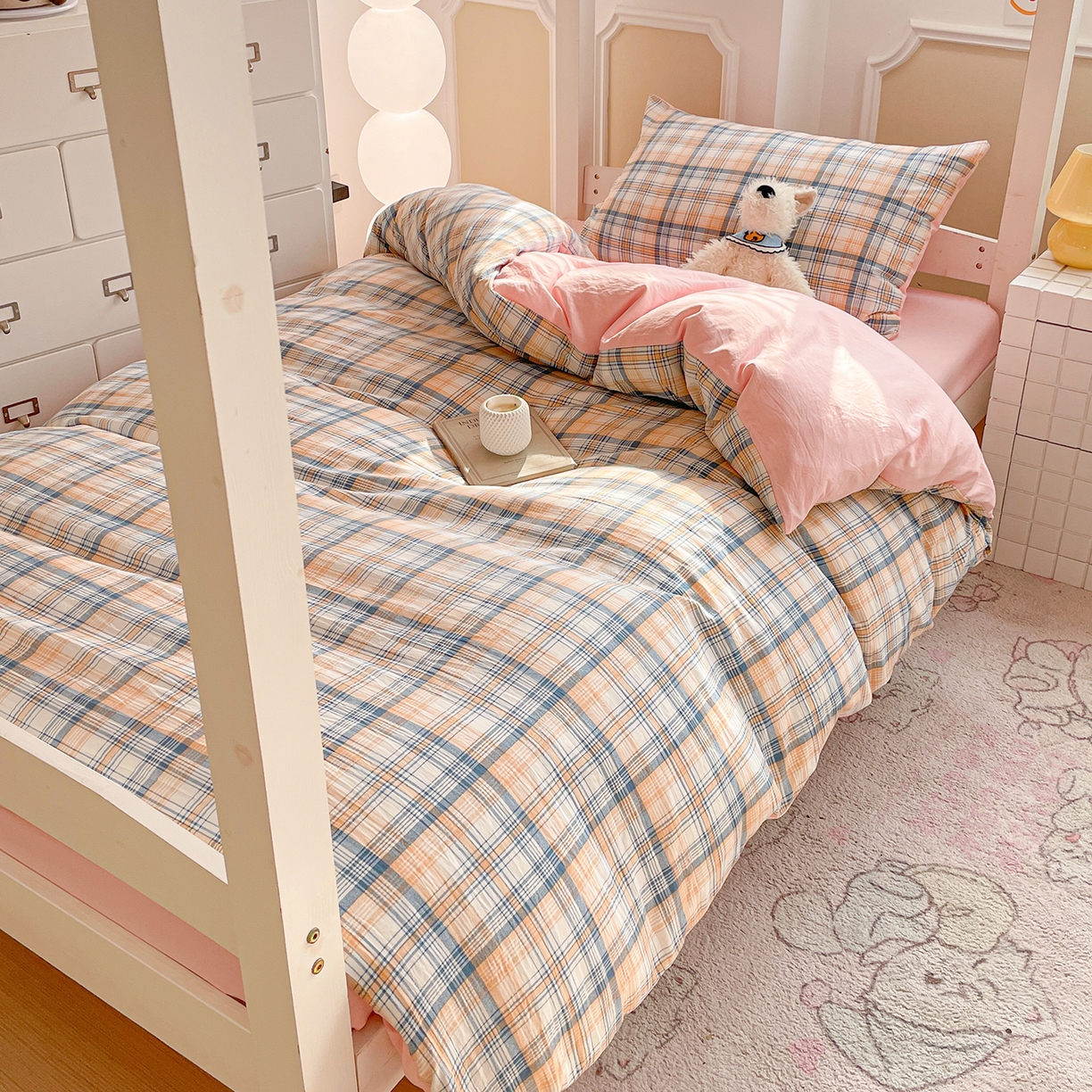 91家纺网 家纺一手货源 找家纺 纽缦家纺 2026新款水洗棉简约格子风学生床套件系列 思南