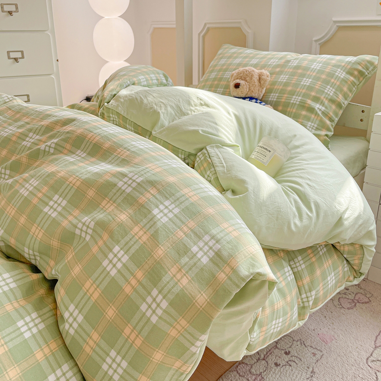 91家纺网 家纺一手货源 找家纺 纽缦家纺 2026新款水洗棉简约格子风学生床套件系列 朱颜-绿