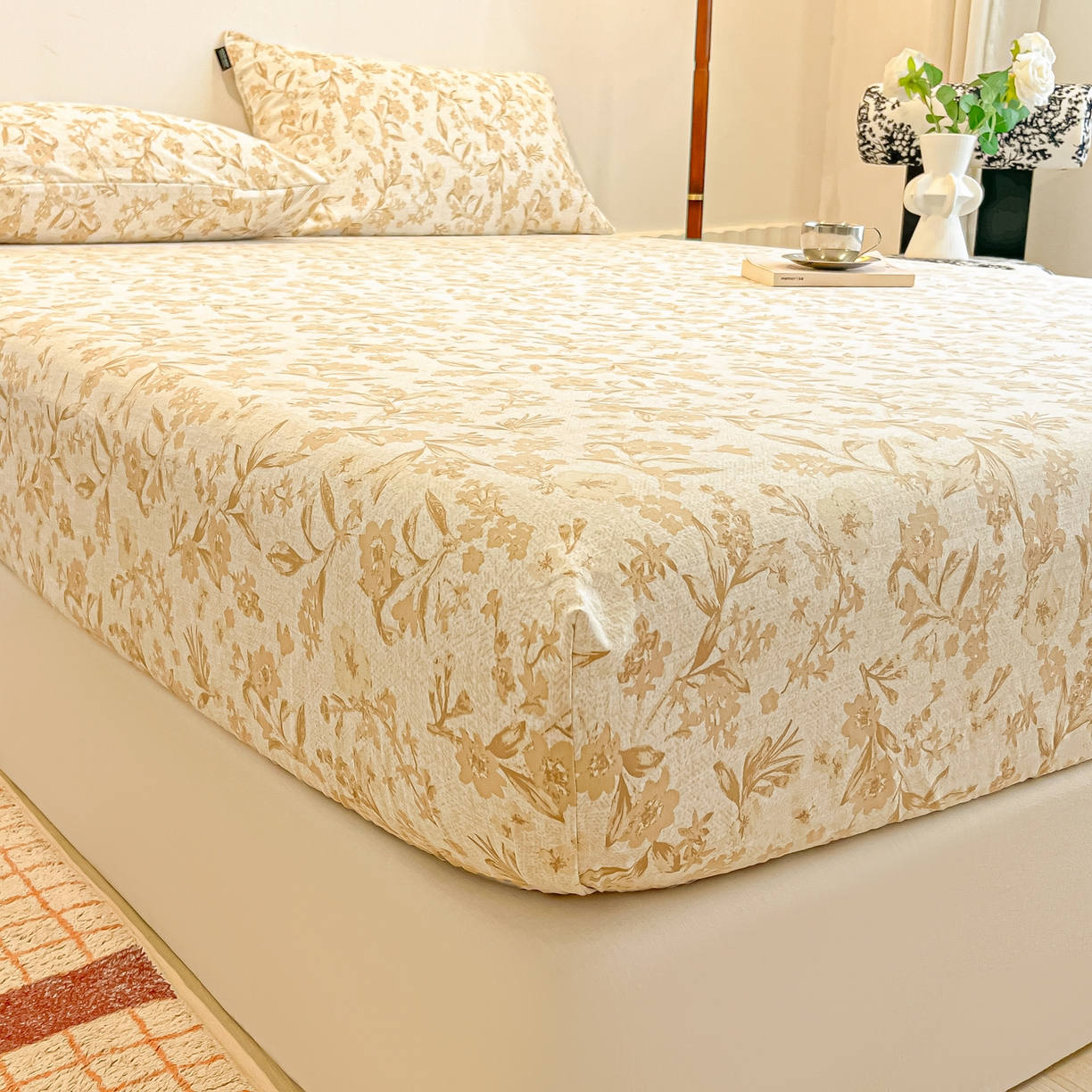 91家纺网 家纺一手货源 找家纺 多乐家纺 2026新款韩系花卉加厚舒柔棉印花单床笠 床笠三件套 茶颜悦色-黄