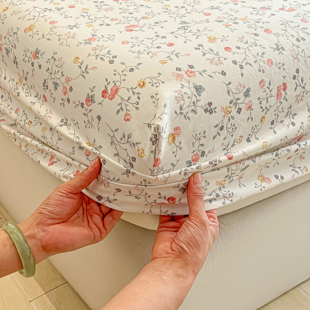 91家纺网 家纺一手货源 找家纺 多乐家纺 2026新款韩系花卉加厚舒柔棉印花单床笠 床笠三件套 玫瑰