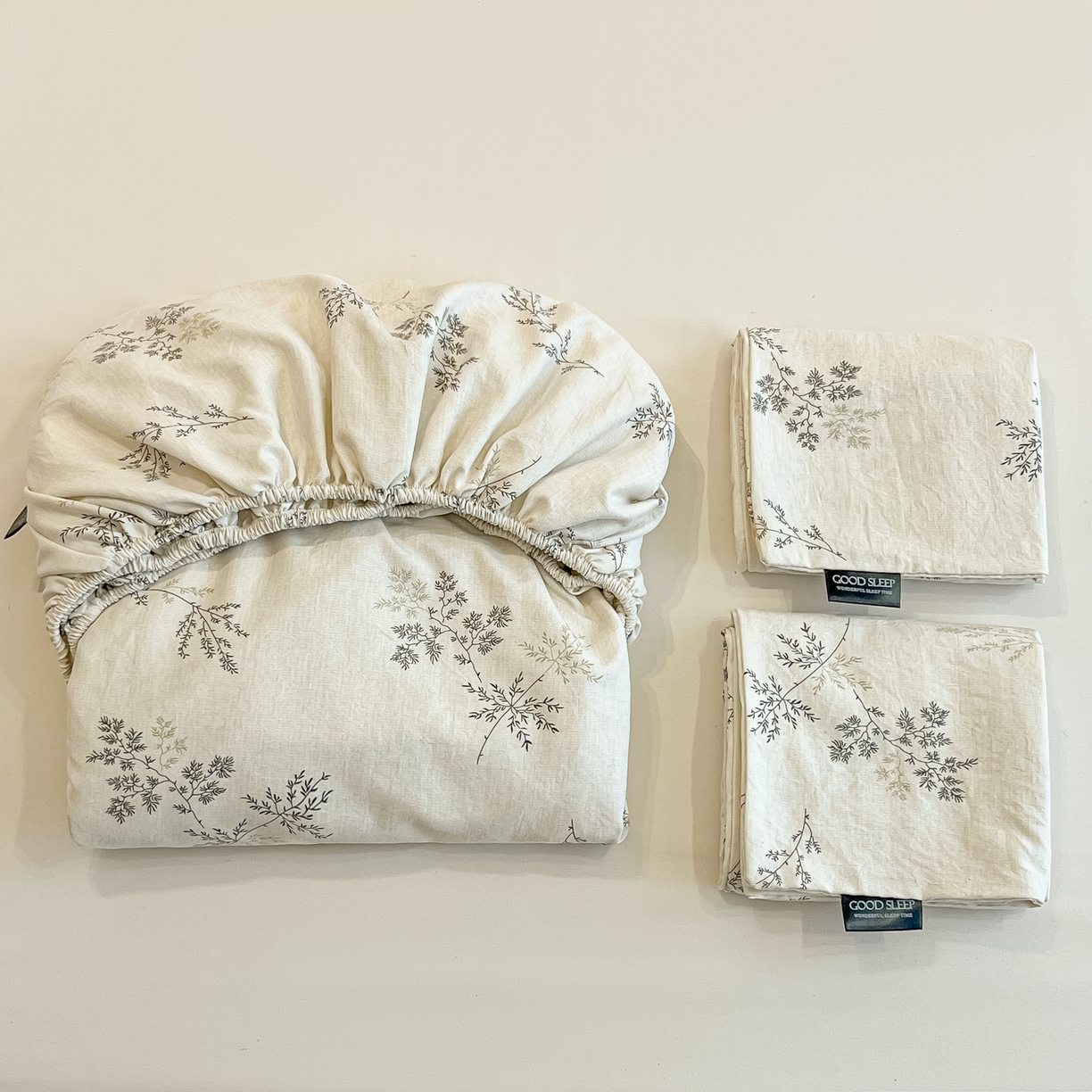 91家纺网 家纺一手货源 找家纺 多乐家纺 2026新款韩系花卉加厚舒柔棉印花单床笠 床笠三件套 南城旧事