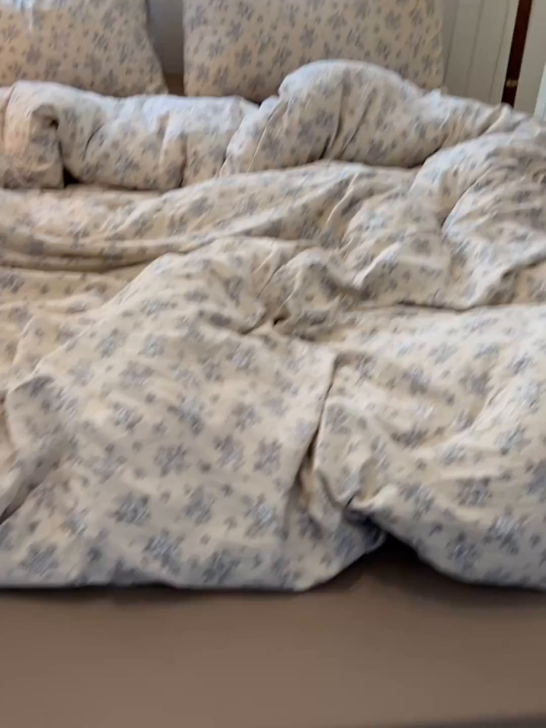 91家纺网 家纺一手货源 找家纺 多乐家纺 2026新款秋冬韩系花卉舒柔棉印花四件套 暗香