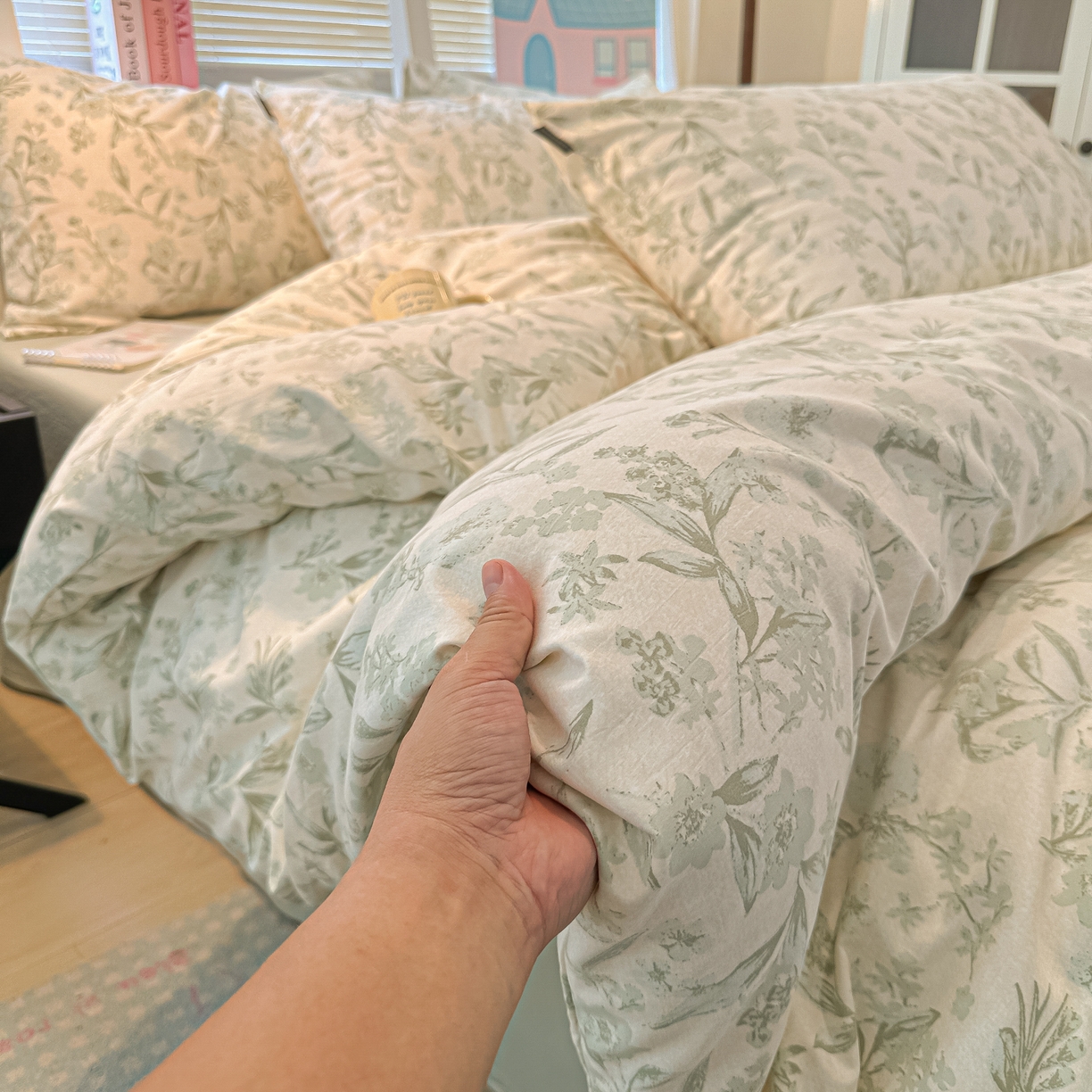 91家纺网 家纺一手货源 找家纺 多乐家纺 2026新款秋冬韩系花卉舒柔棉印花四件套 茶颜悦色-绿