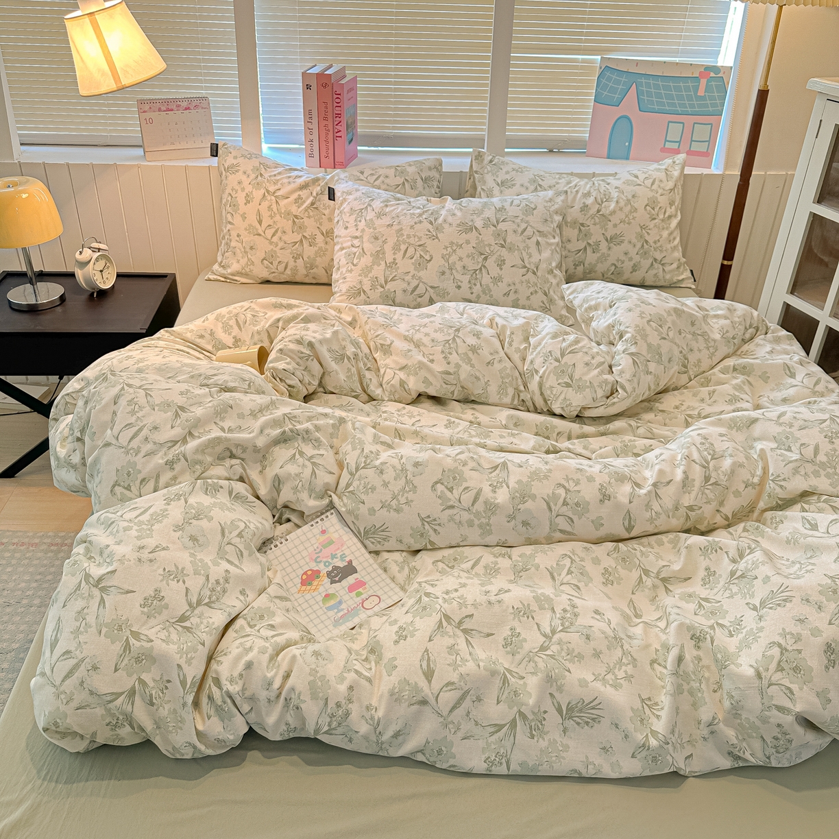 91家纺网 家纺一手货源 找家纺 多乐家纺 2026新款秋冬韩系花卉舒柔棉印花四件套 茶颜悦色-绿