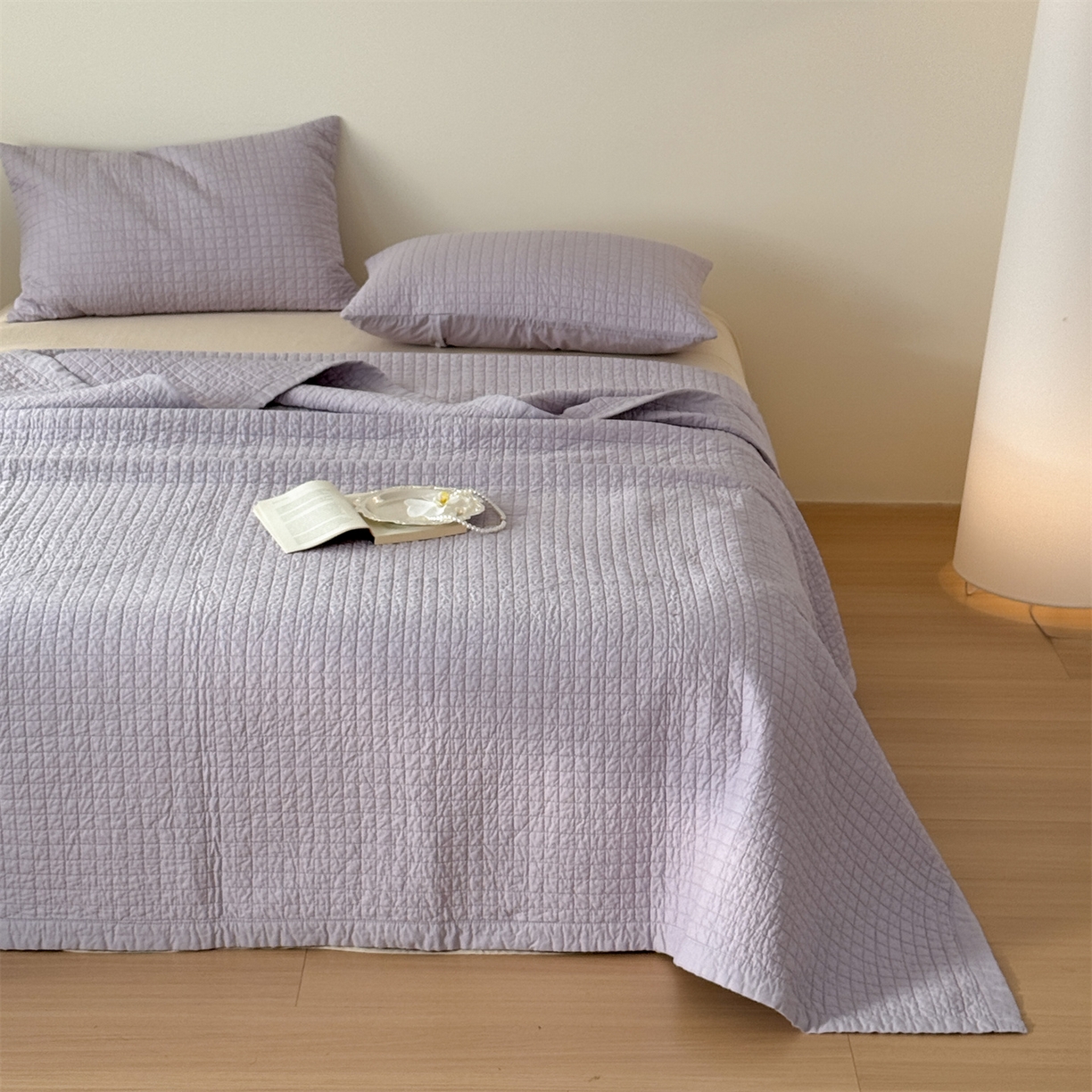 91家纺网 家纺一手货源 找家纺 床盖工厂店 2026新款双面全棉填充棉花面包格床盖三件套 面包格-千叶紫