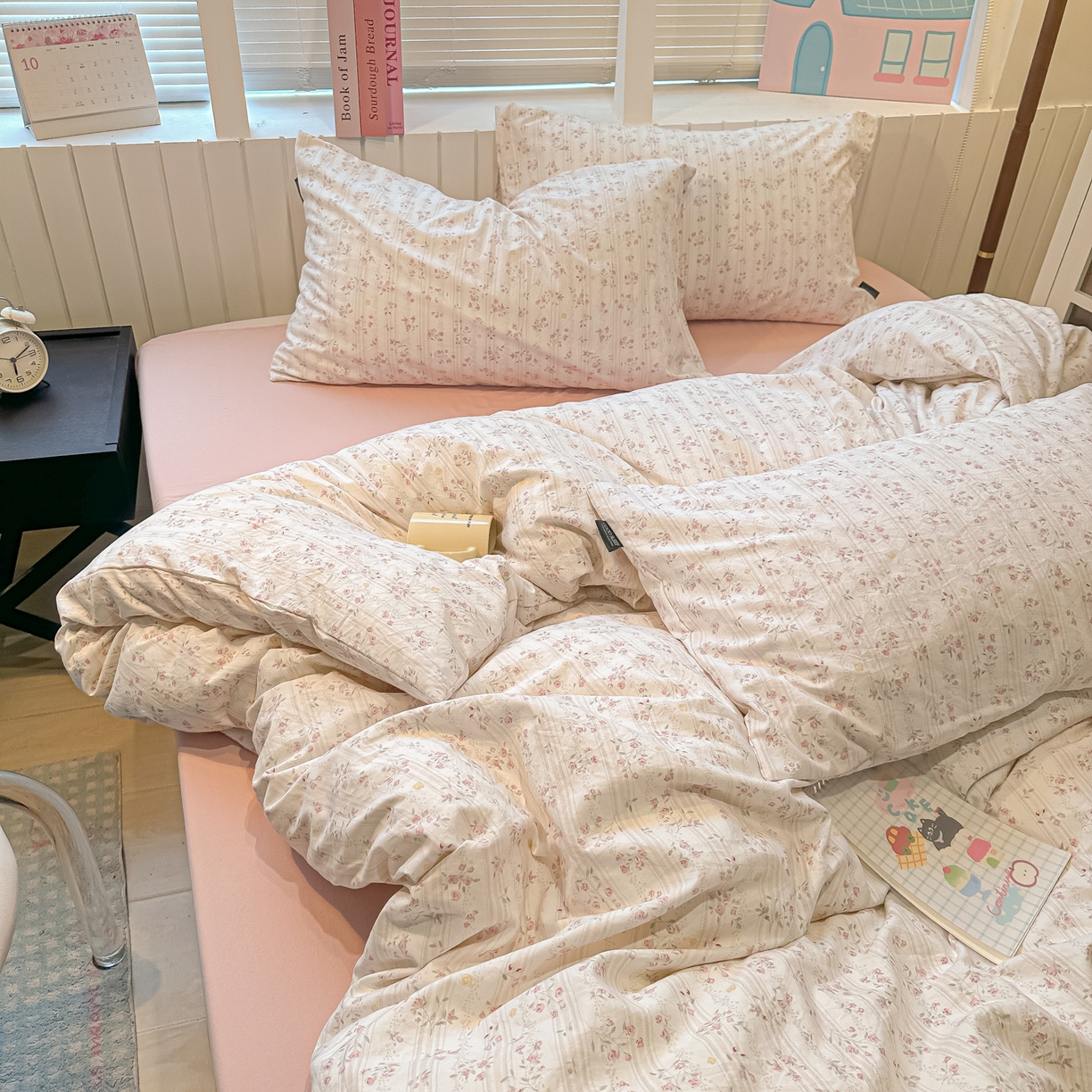 91家纺网 家纺一手货源 找家纺 多乐家纺 2026新款秋冬韩系花卉舒柔棉印花四件套 秘境