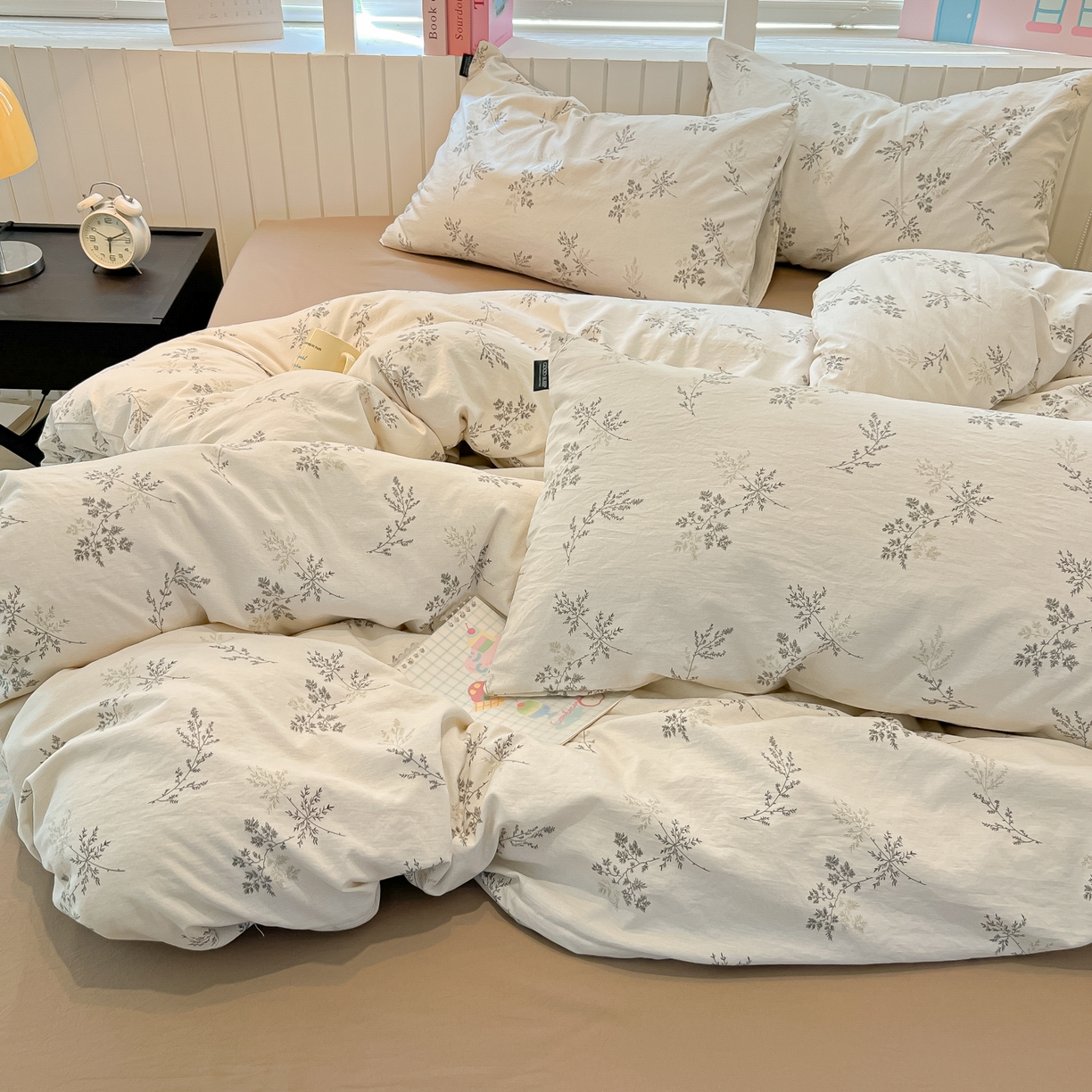 91家纺网 家纺一手货源 找家纺 多乐家纺 2026新款秋冬韩系花卉舒柔棉印花四件套 南城旧事