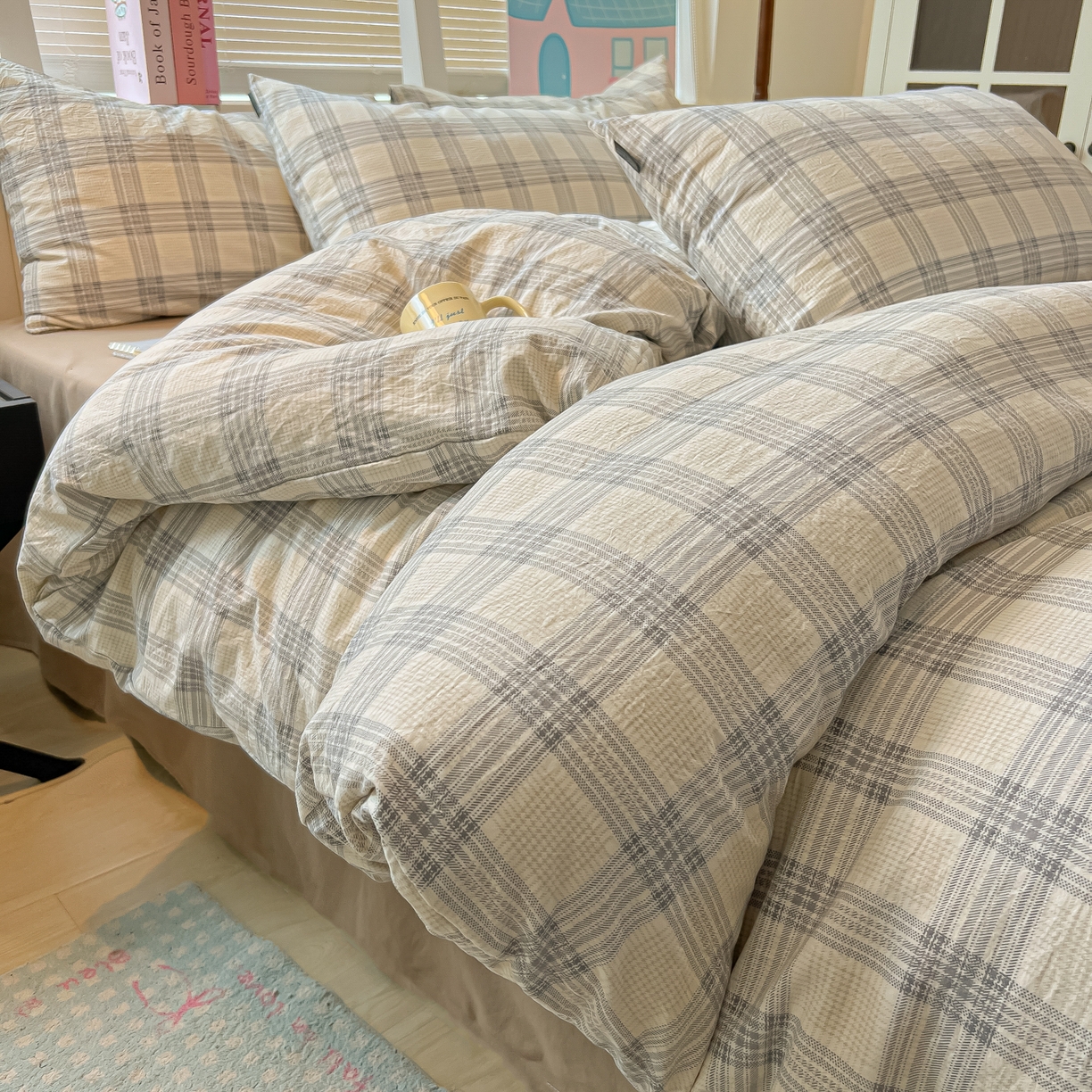 91家纺网 家纺一手货源 找家纺 多乐家纺 2026新款秋冬韩系花卉舒柔棉印花四件套 山野灰