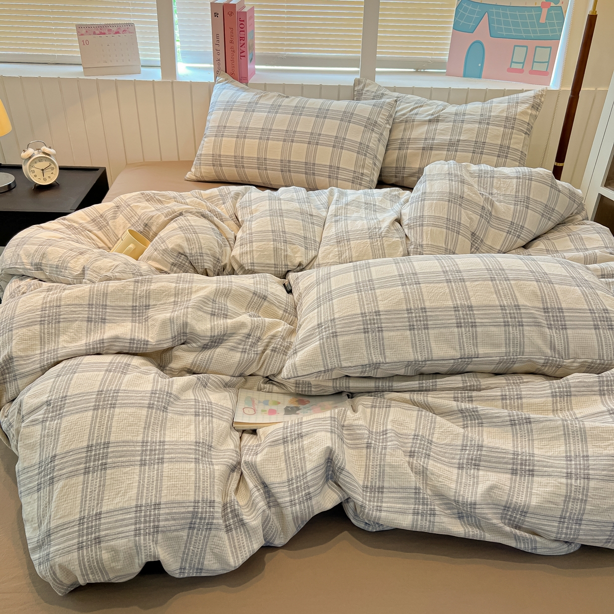 91家纺网 家纺一手货源 找家纺 多乐家纺 2026新款秋冬韩系花卉舒柔棉印花四件套 山野灰