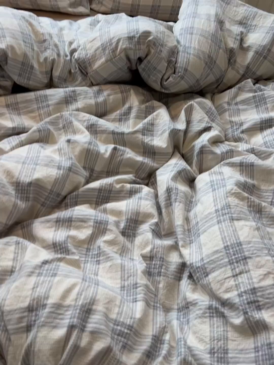 91家纺网 家纺一手货源 找家纺 多乐家纺 2026新款秋冬韩系花卉舒柔棉印花四件套 山野灰