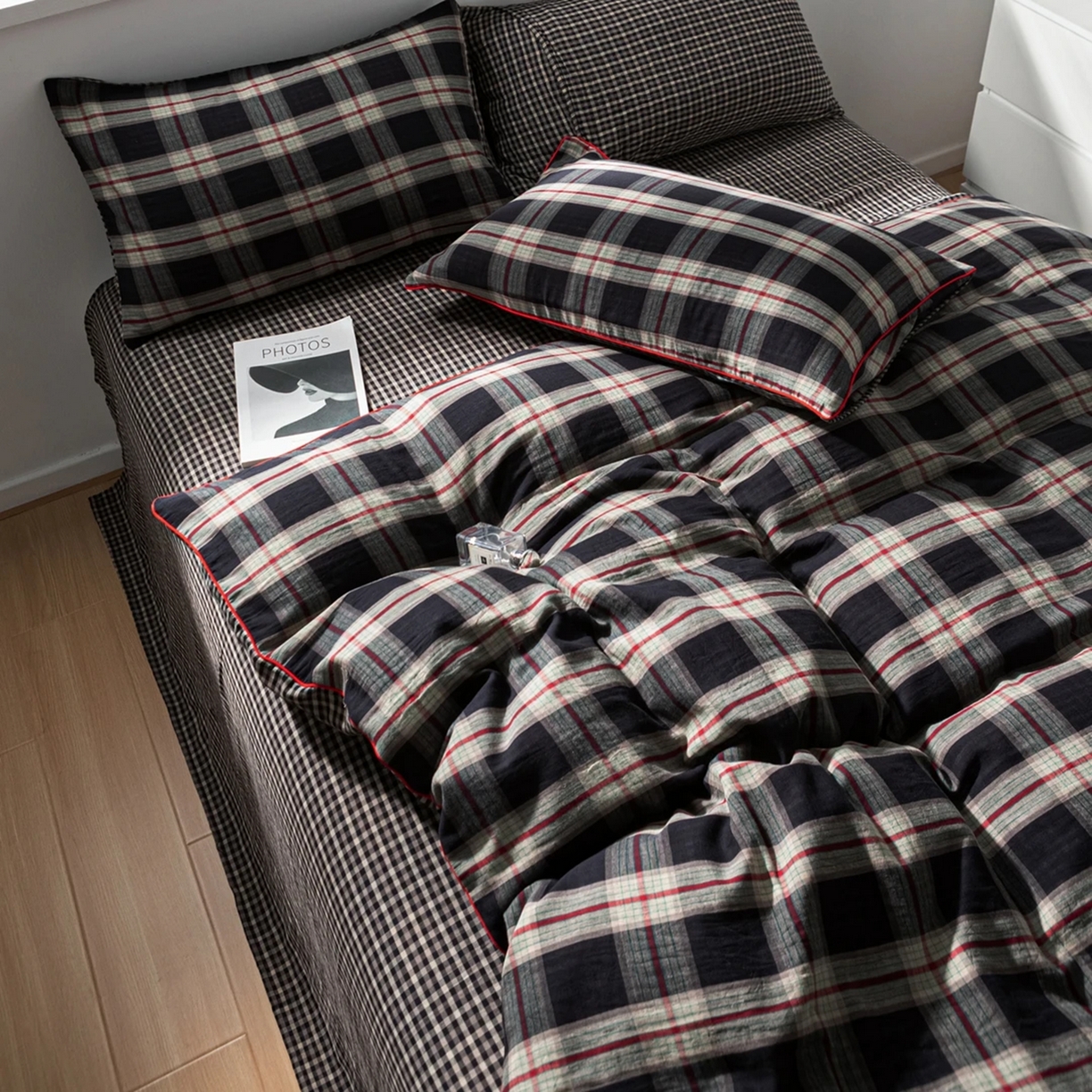 91家纺网 家纺一手货源 找家纺 （总）仰望棉麻双层纱供应链 2026新款AA版滚绳款全棉纯棉色织提花双层纱四件套 -墨染朱华