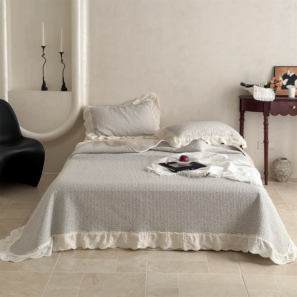 91家纺网 家纺一手货源 找家纺 （总）床盖工厂店 2026新款韩式田园小碎花系双面全棉花边床盖三件套