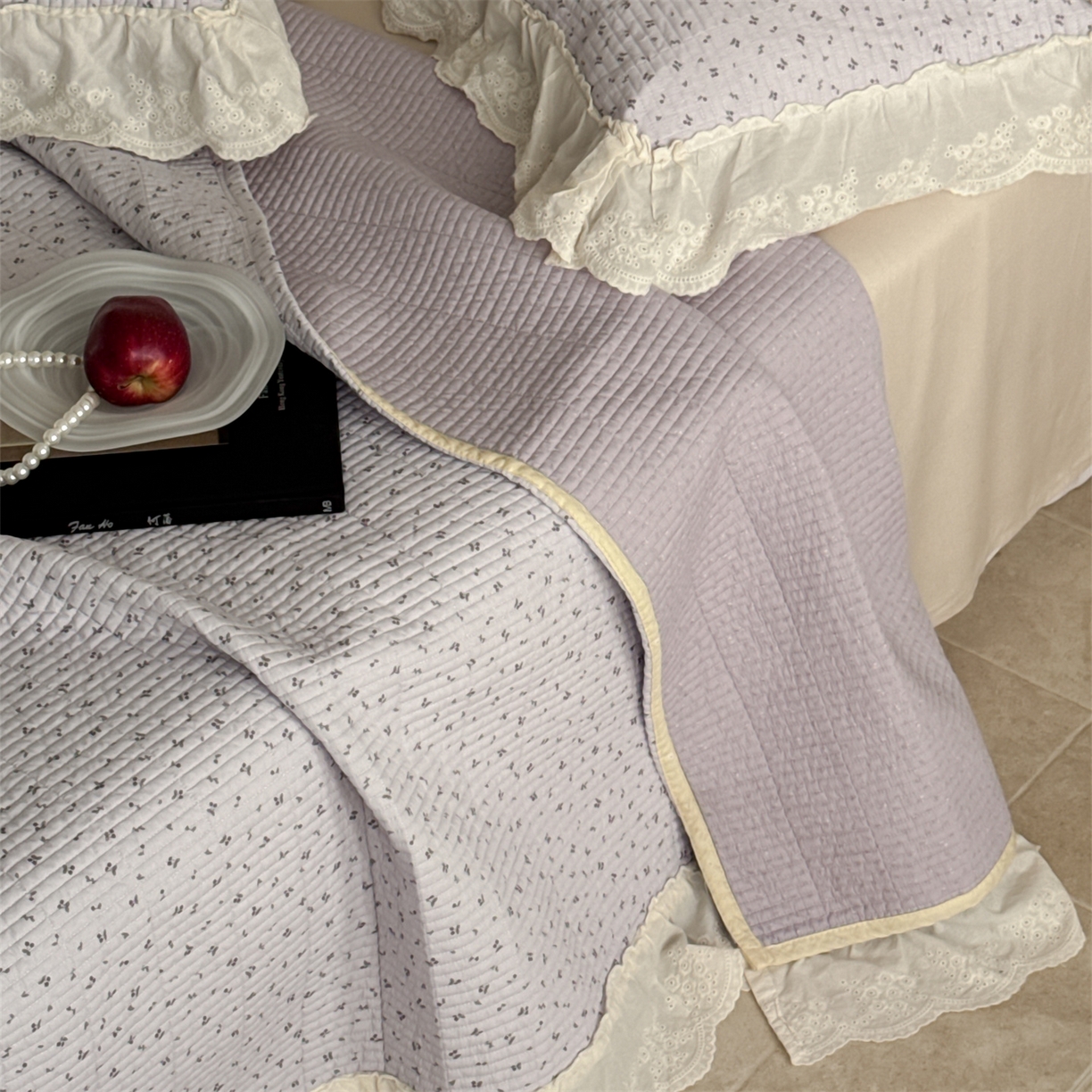 91家纺网 家纺一手货源 找家纺 床盖工厂店 2026新款韩式田园小碎花系双面全棉花边床盖三件套 樱桃果冻