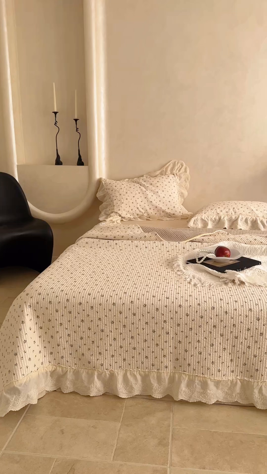 91家纺网 家纺一手货源 找家纺 床盖工厂店 2026新款韩式田园小碎花系双面全棉花边床盖三件套 桃幸一咖