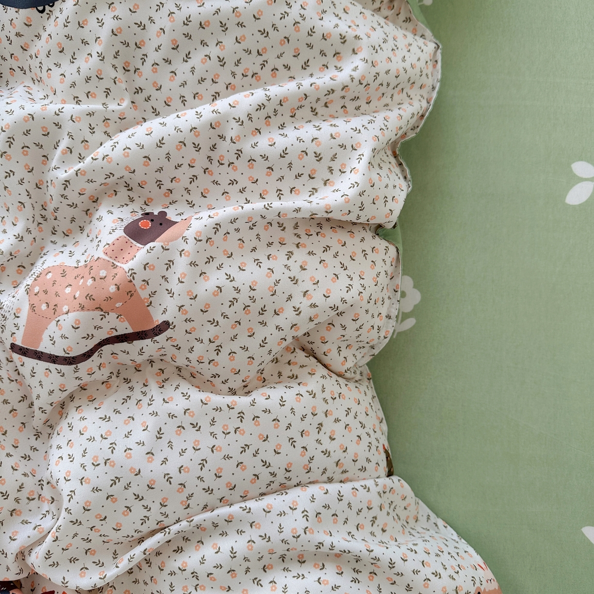 91家纺网 家纺一手货源 找家纺 卡斯诺家纺馆 2026新款A类亲肤芦荟棉四件套 下载文件包含买家秀 疏影