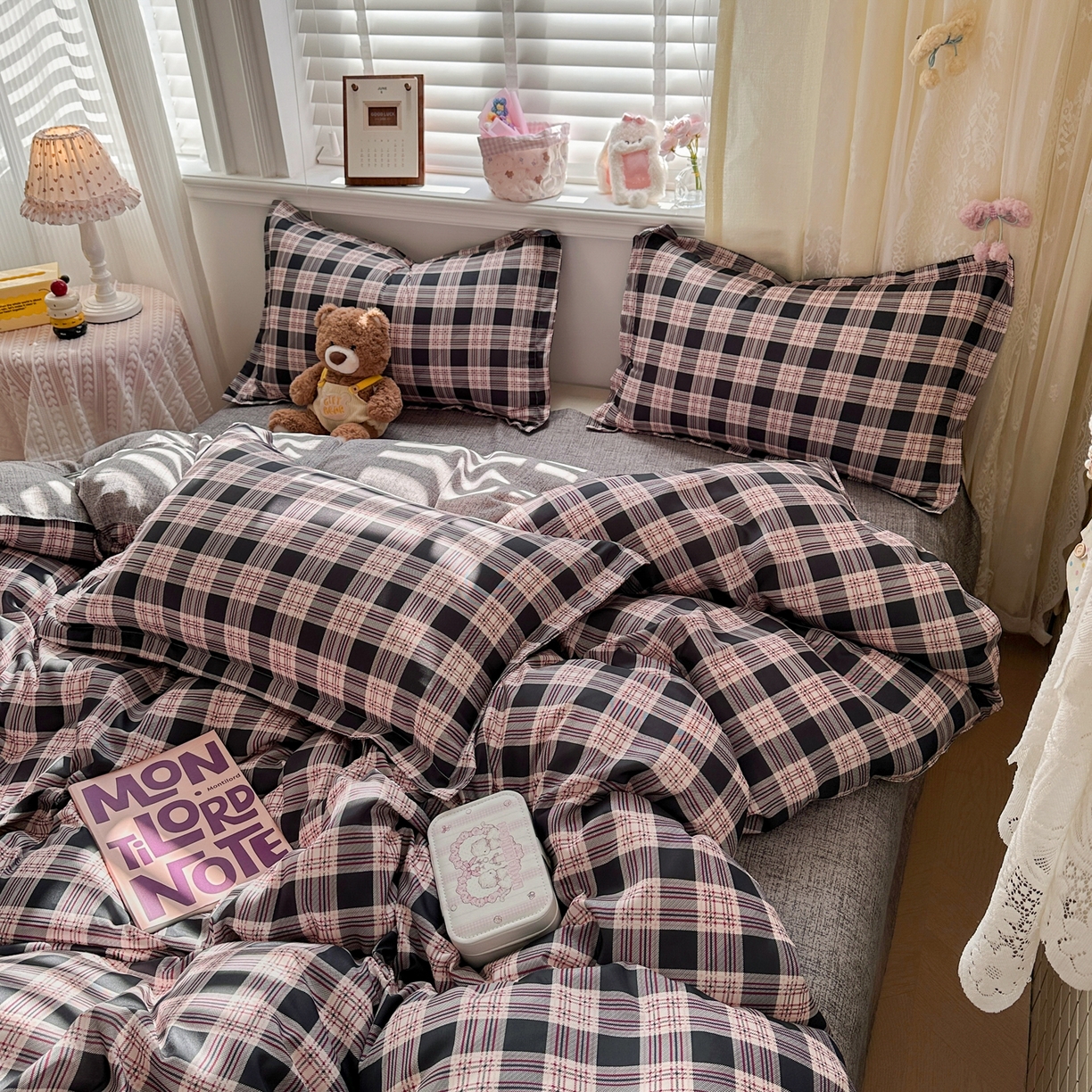 91家纺网 家纺一手货源 找家纺 卡斯诺家纺馆 2026新款A类亲肤芦荟棉四件套 下载文件包含买家秀 英伦格调