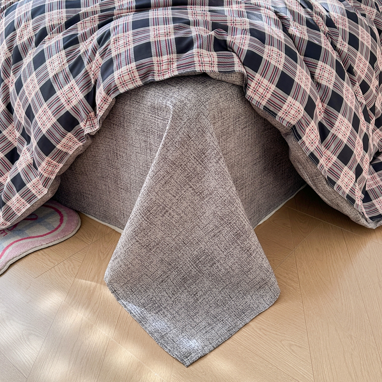 91家纺网 家纺一手货源 找家纺 卡斯诺家纺馆 2026新款A类亲肤芦荟棉四件套 下载文件包含买家秀 英伦格调