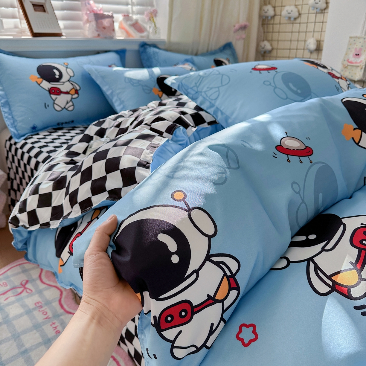 91家纺网 家纺一手货源 找家纺 卡斯诺家纺馆 2026新款A类亲肤芦荟棉四件套 下载文件包含买家秀 星空迷航