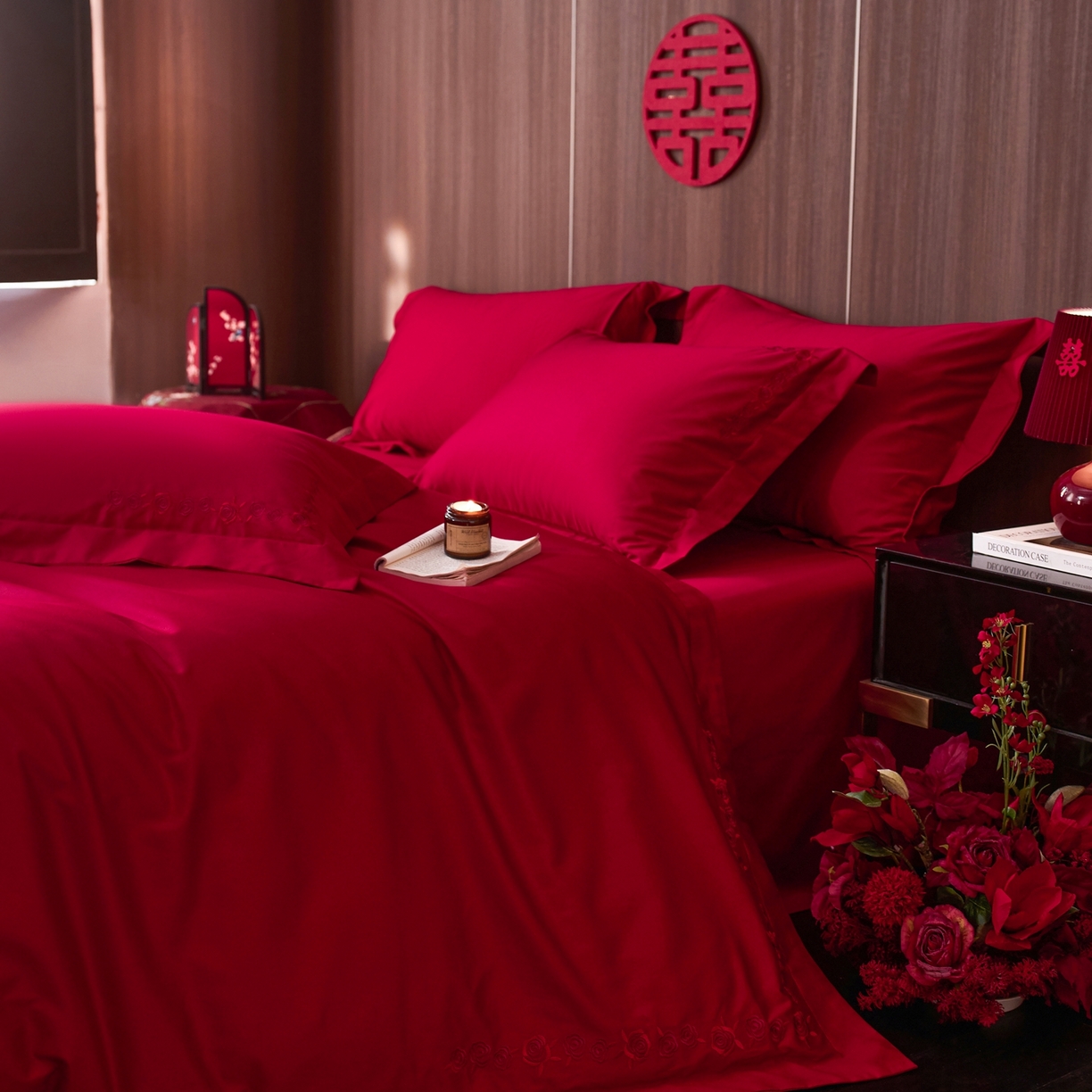 91家纺网 家纺一手货源 找家纺 （总）初拾 2026新款贡缎全棉纯棉红色提花简约婚庆四件套—一眼万年