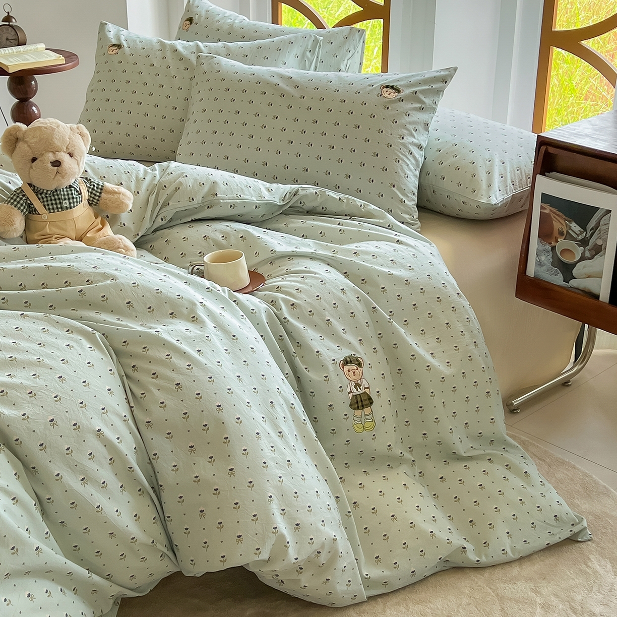 91家纺网 家纺一手货源 找家纺 （总）欣晴家纺 2026新款软糯云朵棉水洗棉刺绣三件套四件套嘟嘟小熊系列（风格1）