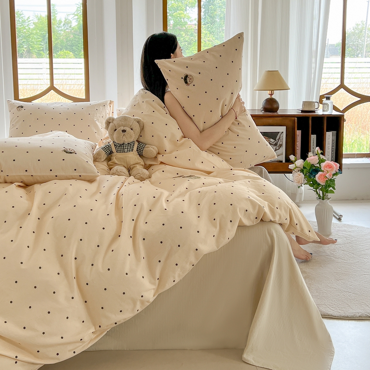 91家纺网 家纺一手货源 找家纺 欣晴家纺 2026新款软糯云朵棉水洗棉刺绣三件套四件套嘟嘟小熊系列（风格1） 尘香