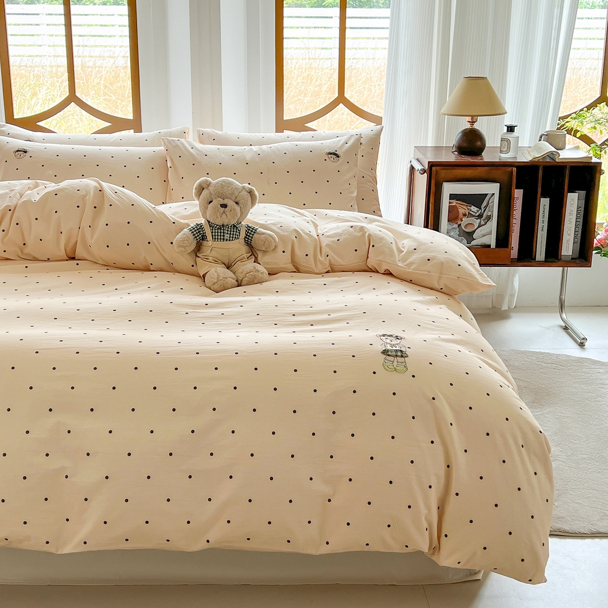 91家纺网 家纺一手货源 找家纺 欣晴家纺 2026新款软糯云朵棉水洗棉刺绣三件套四件套嘟嘟小熊系列（风格1） 尘香