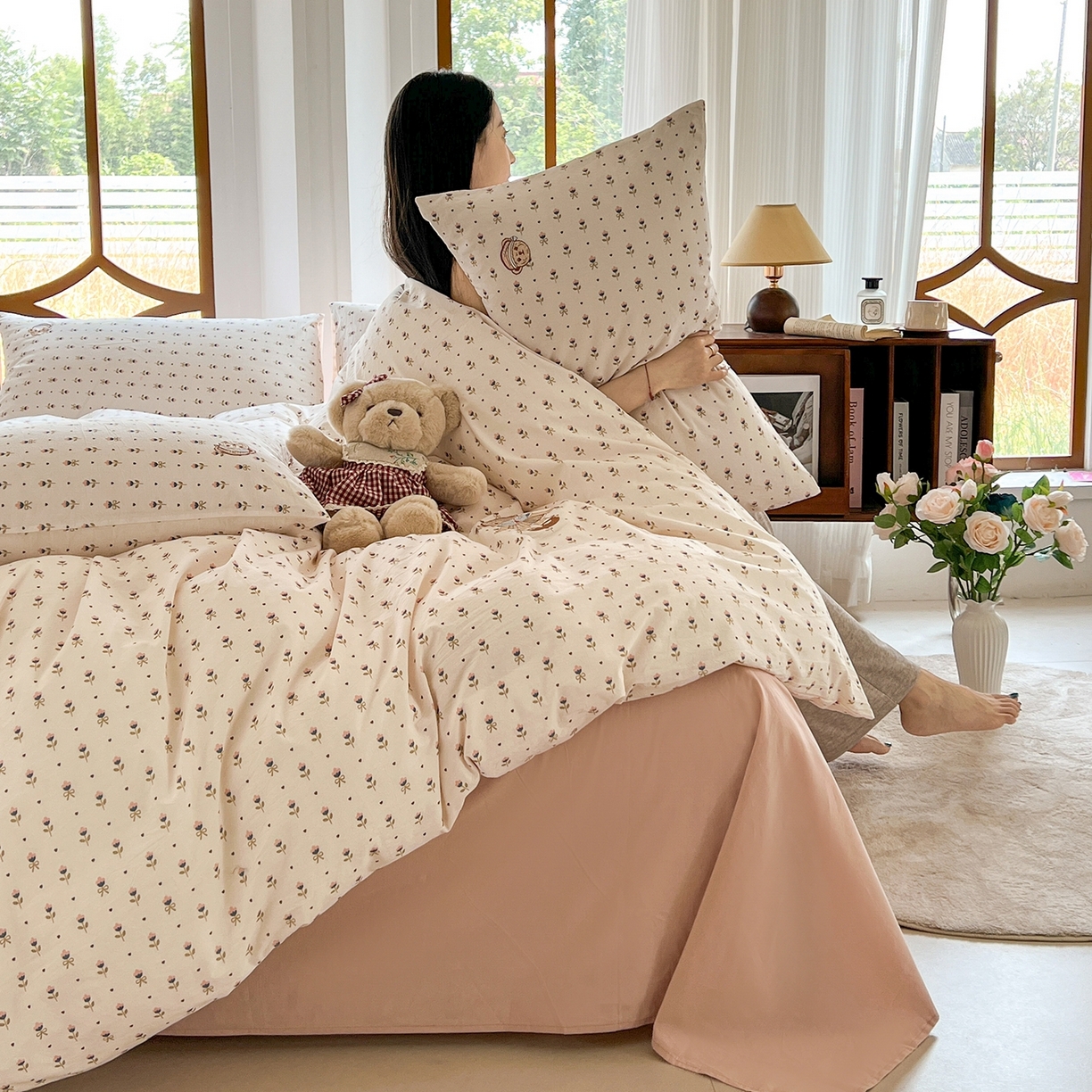 91家纺网 家纺一手货源 找家纺 欣晴家纺 2026新款软糯云朵棉水洗棉刺绣三件套四件套嘟嘟小熊系列（风格1） 晴语