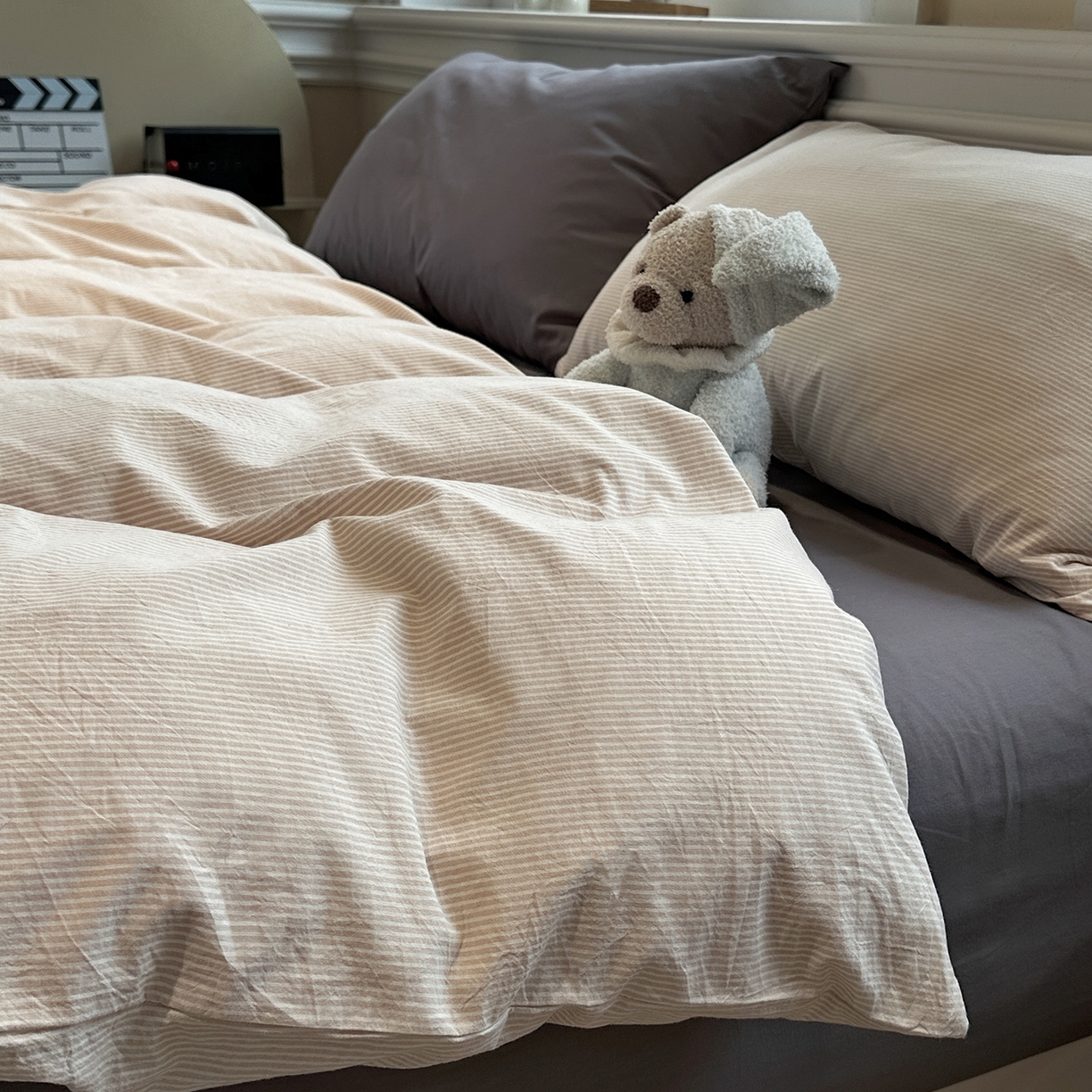 91家纺网 家纺一手货源 找家纺 欣晴家纺 2026新款软糯水洗棉条格无印宜家风混搭系列被套单件单品被套 混搭咖条