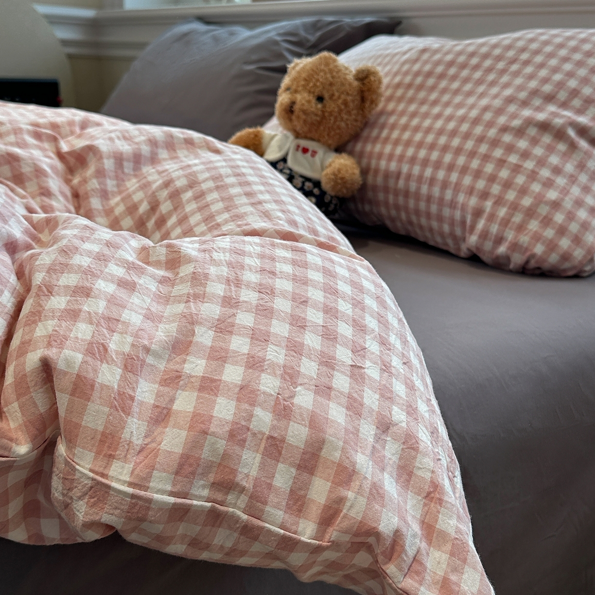 91家纺网 家纺一手货源 找家纺 欣晴家纺 2026新款软糯水洗棉条格无印宜家风混搭系列被套单件单品被套 混搭粉格