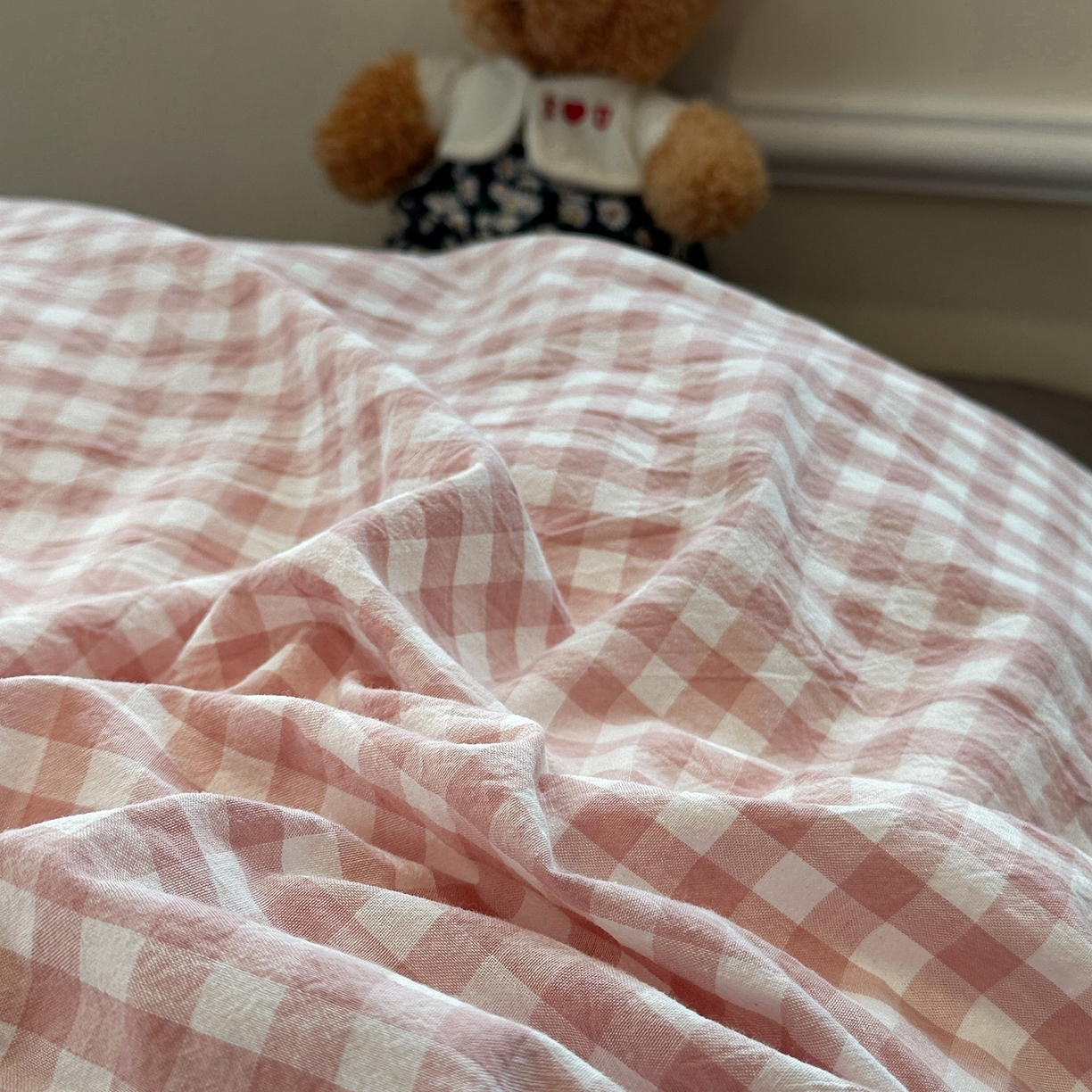 91家纺网 家纺一手货源 找家纺 欣晴家纺 2026新款软糯水洗棉条格无印宜家风混搭系列被套单件单品被套 混搭粉格