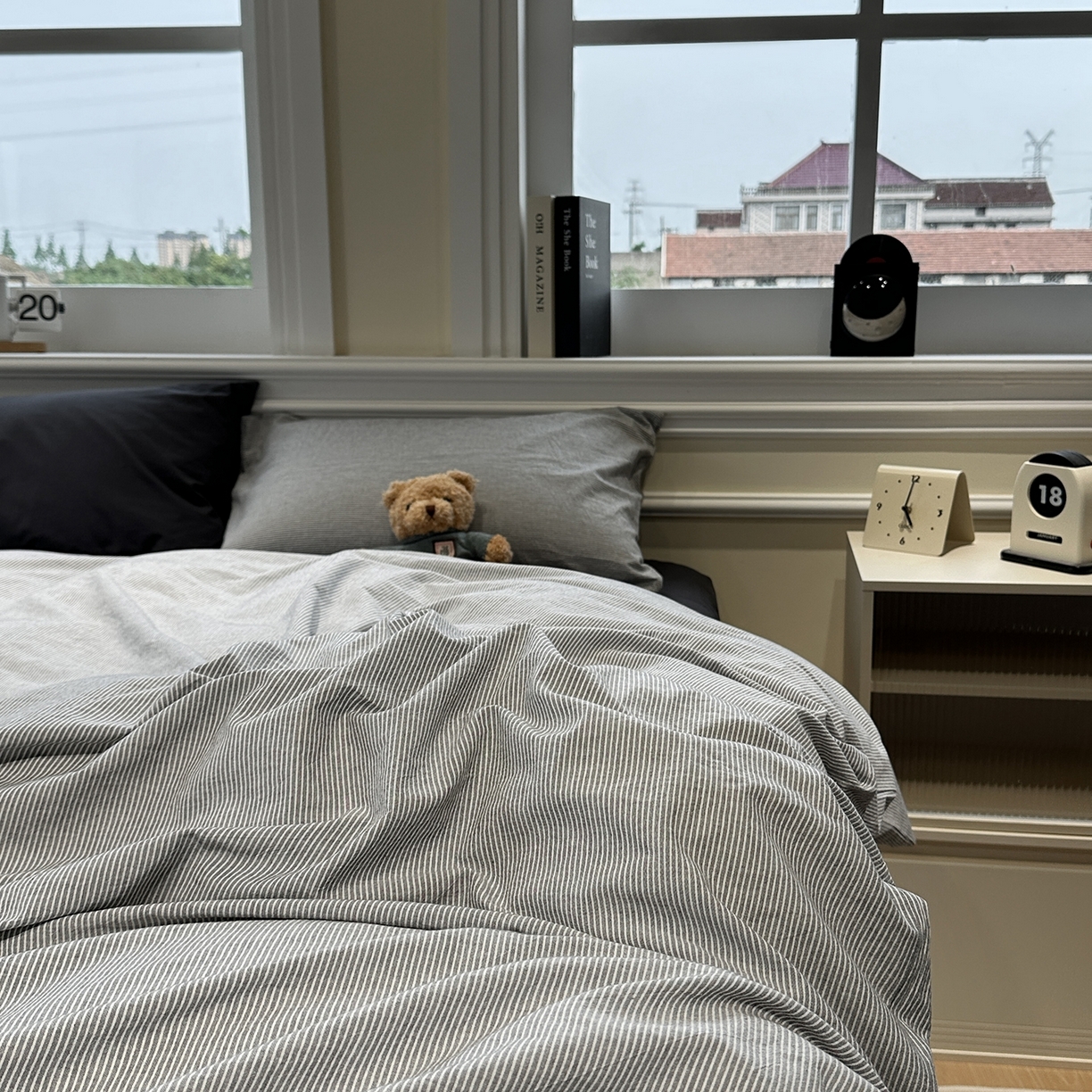 91家纺网 家纺一手货源 找家纺 欣晴家纺 2026新款软糯水洗棉条格无印宜家风混搭系列被套单件单品被套 混搭灰条