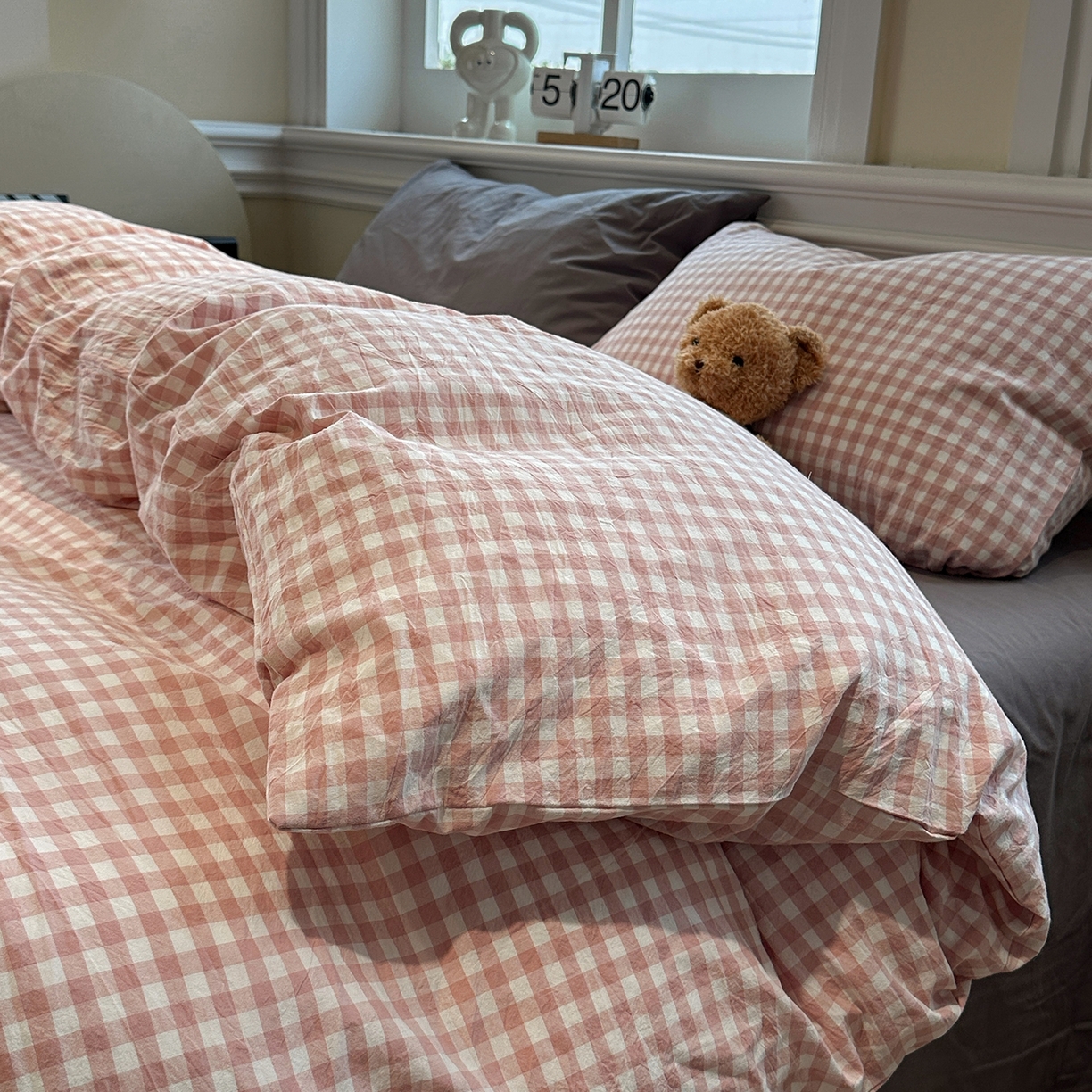 91家纺网 家纺一手货源 找家纺 欣晴家纺 2026新款软糯水洗棉条格无印宜家风混搭系列被套单件单品被套 混搭粉格