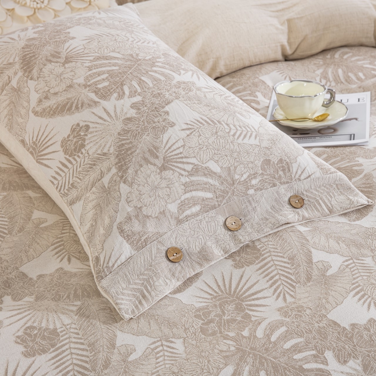 91家纺网 家纺一手货源 找家纺 （总）仰望棉麻双层纱供应链 2026新款叶间诗棉麻色织大提花纽扣款四件套-叶间诗系列