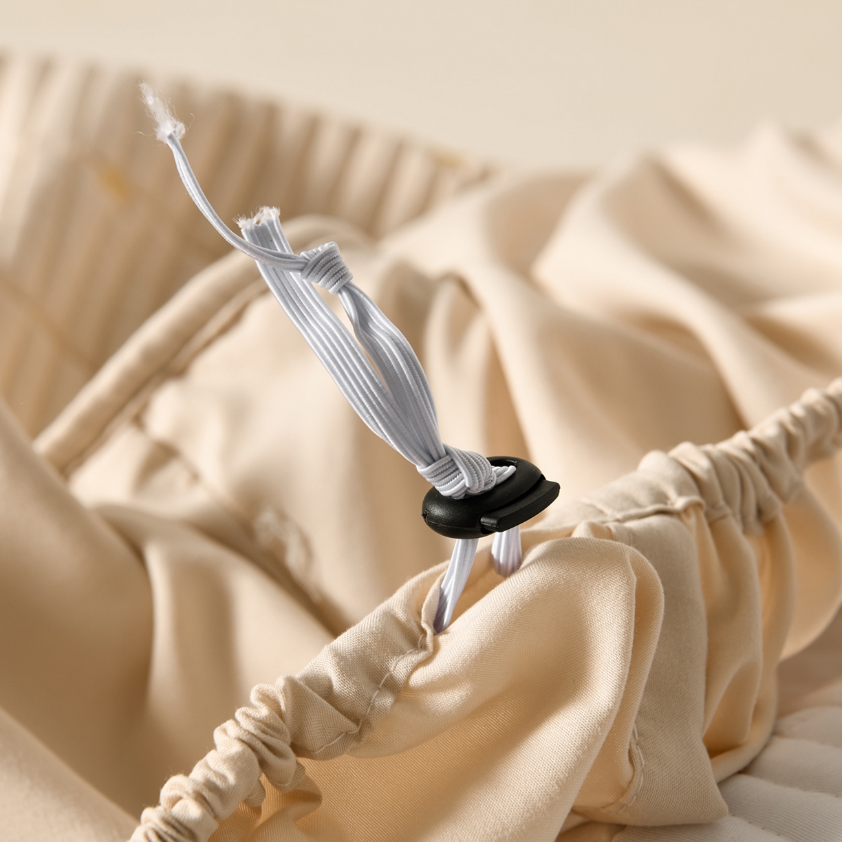 91家纺网 家纺一手货源 找家纺 优品惠 2026新款A类刺绣大豆夹棉床笠 星星咖