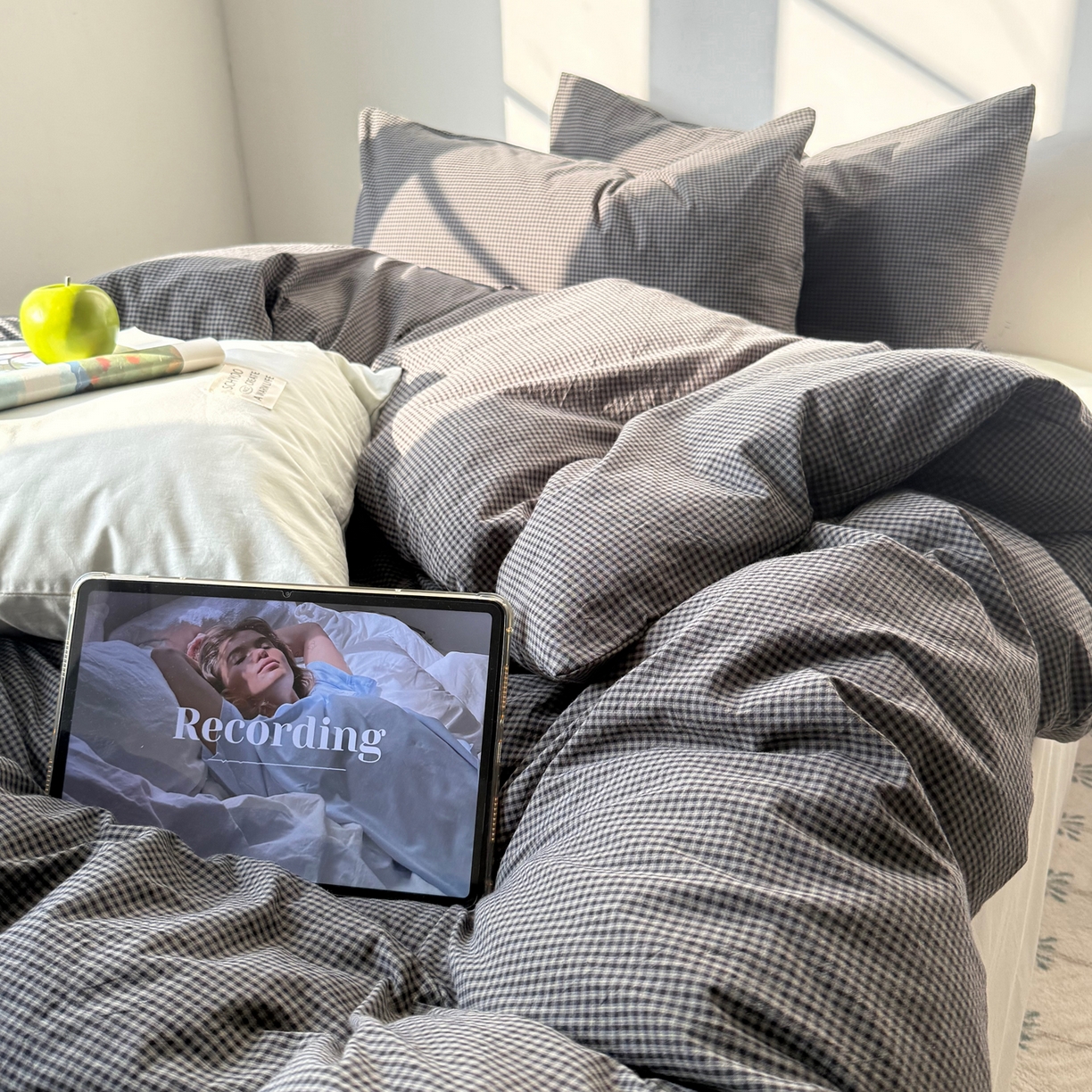 91家纺网 家纺一手货源 找家纺 六巷胡同 2026新款INS博主风A类全棉纯棉色织水洗棉格子四件套 觅影-黑格