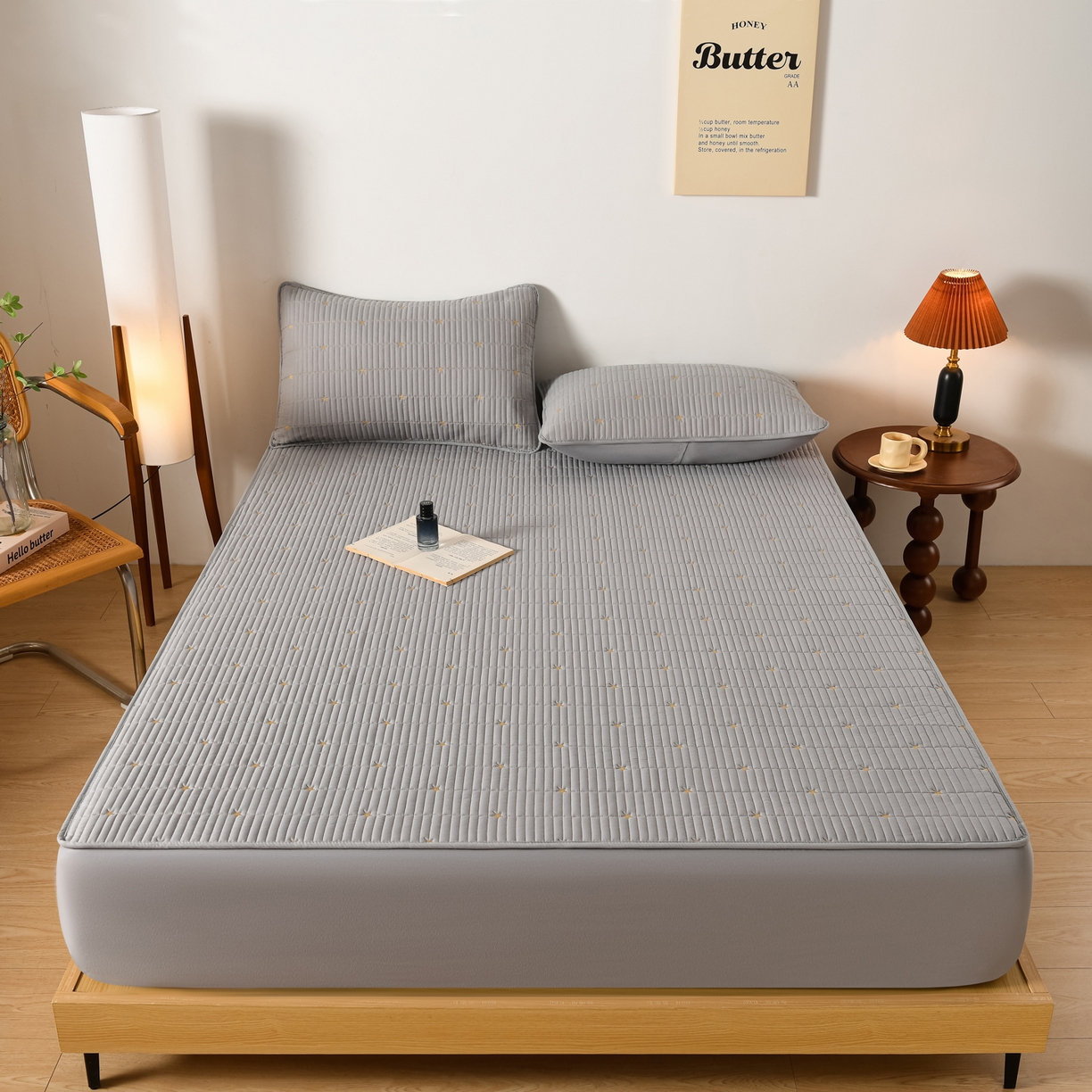 91家纺网 家纺一手货源 找家纺 优品惠 2026新款A类刺绣大豆夹棉床笠 星星灰