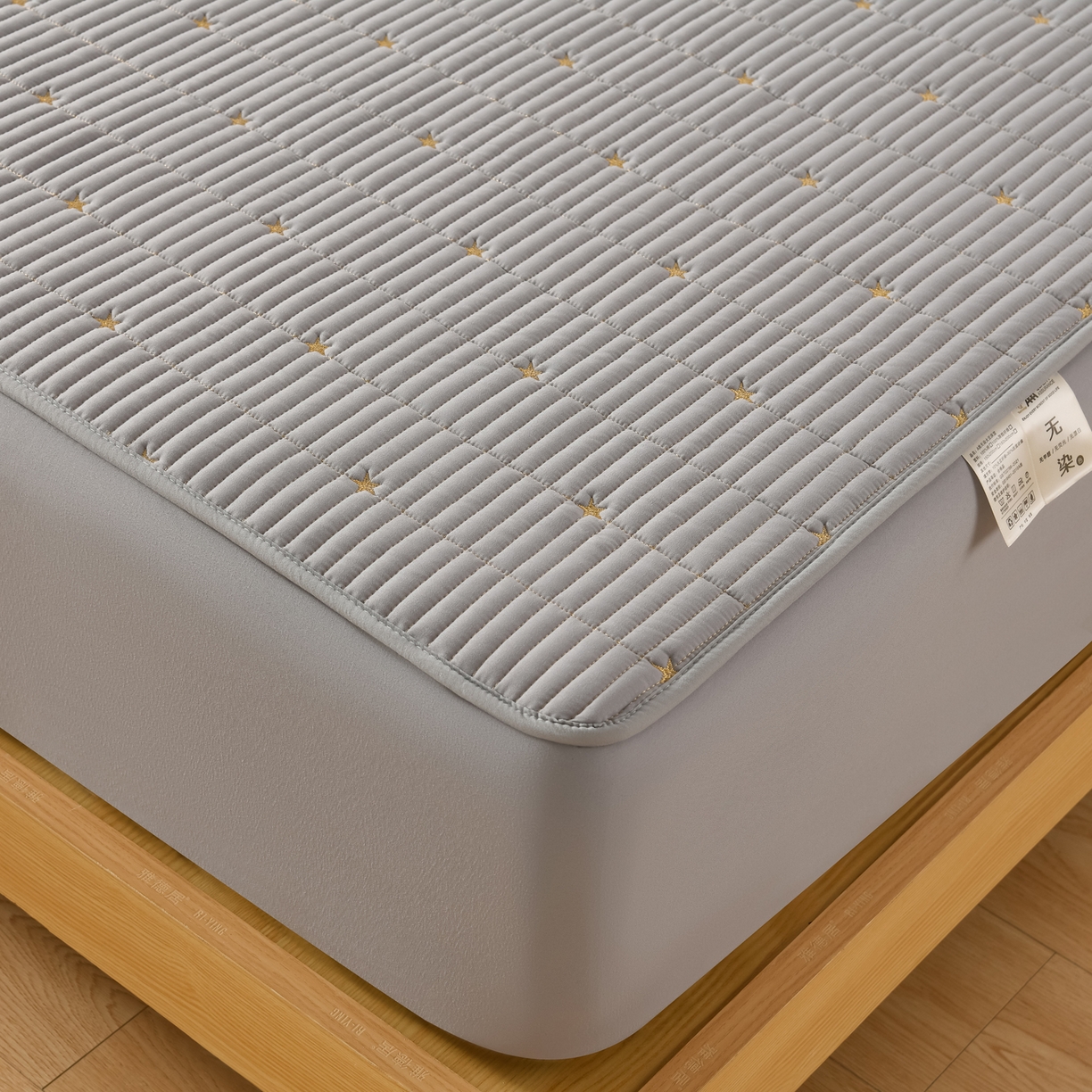 91家纺网 家纺一手货源 找家纺 优品惠 2026新款A类刺绣大豆夹棉床笠 星星灰