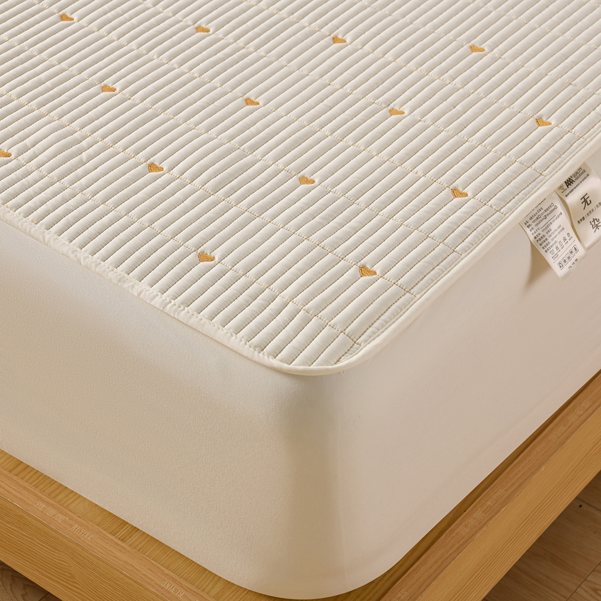 91家纺网 家纺一手货源 找家纺 优品惠 2026新款A类刺绣大豆夹棉床笠 爱心米