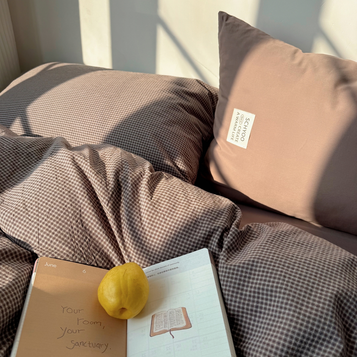 91家纺网 家纺一手货源 找家纺 六巷胡同 2026新款INS博主风A类全棉纯棉色织水洗棉格子四件套 觅影-棕格