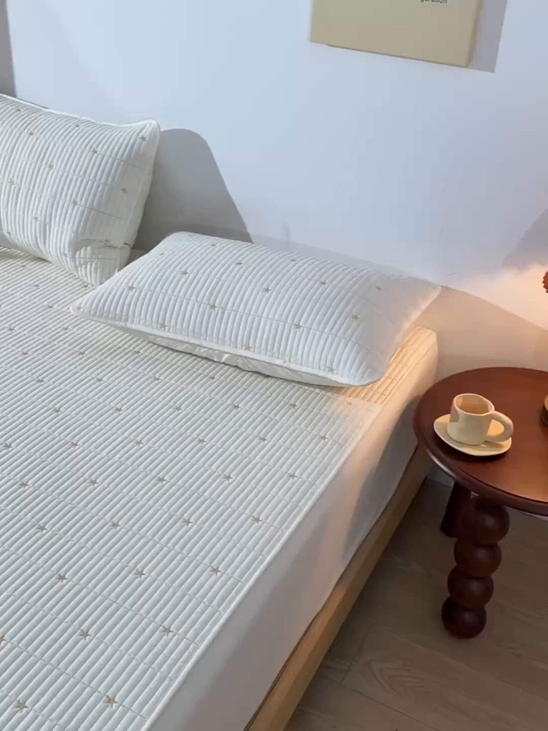 91家纺网 家纺一手货源 找家纺 优品惠 2026新款A类刺绣大豆夹棉床笠 星星米