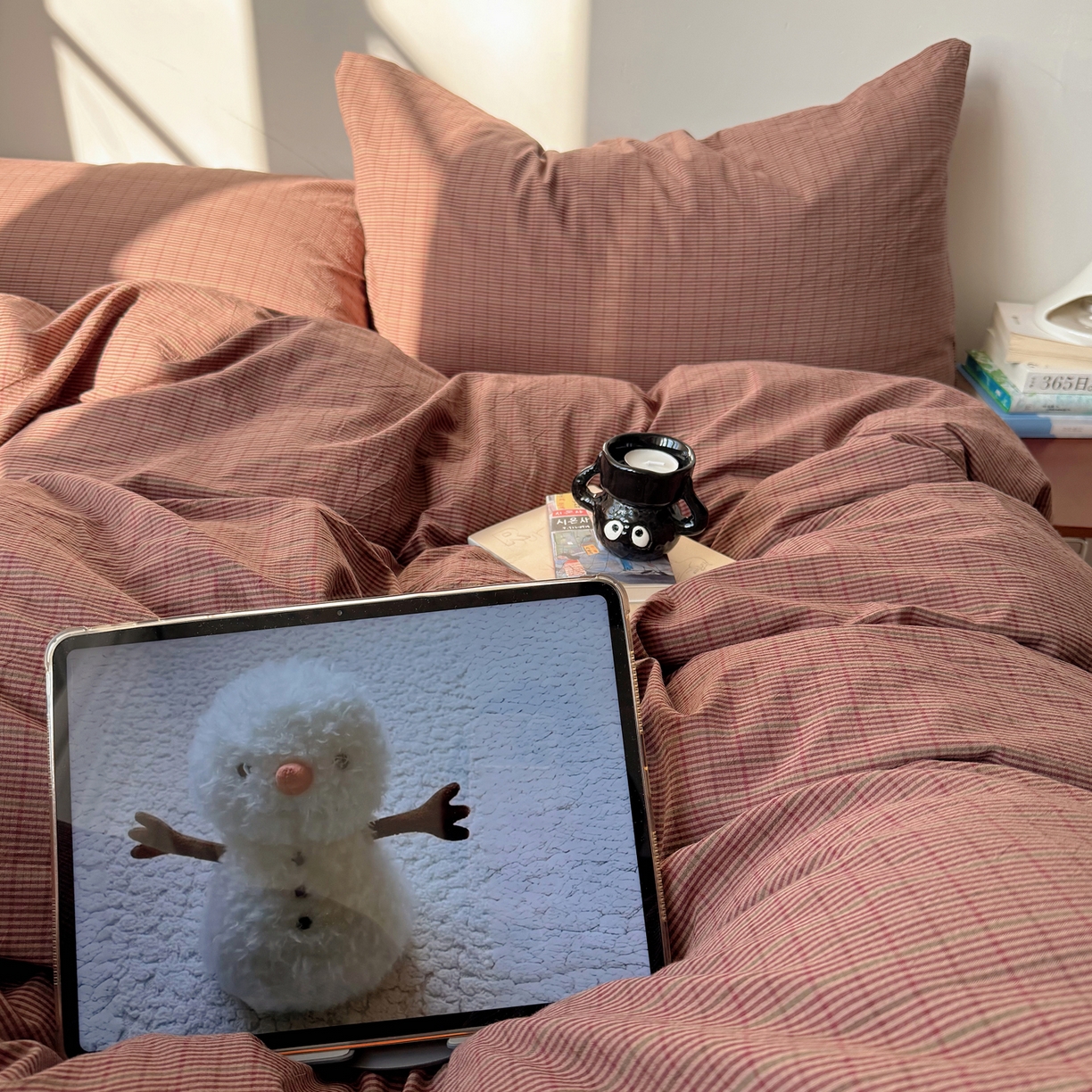 91家纺网 家纺一手货源 找家纺 六巷胡同 2026新款INS博主风A类全棉纯棉色织水洗棉格子四件套 逐风-红格