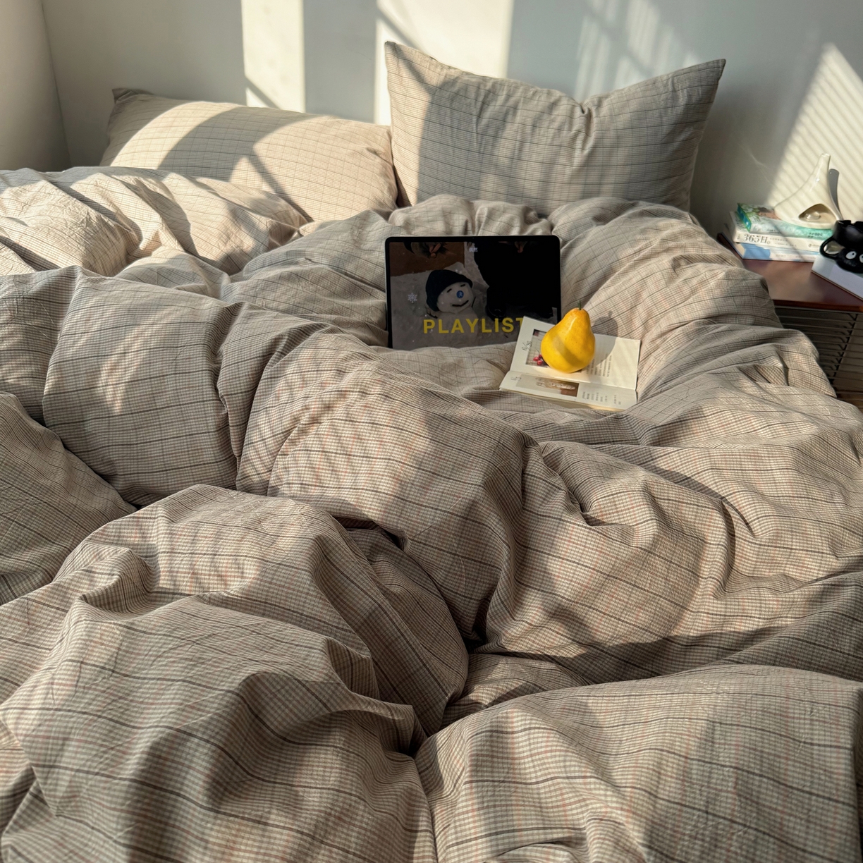 91家纺网 家纺一手货源 找家纺 六巷胡同 2026新款INS博主风A类全棉纯棉色织水洗棉格子四件套 逐风-灰格